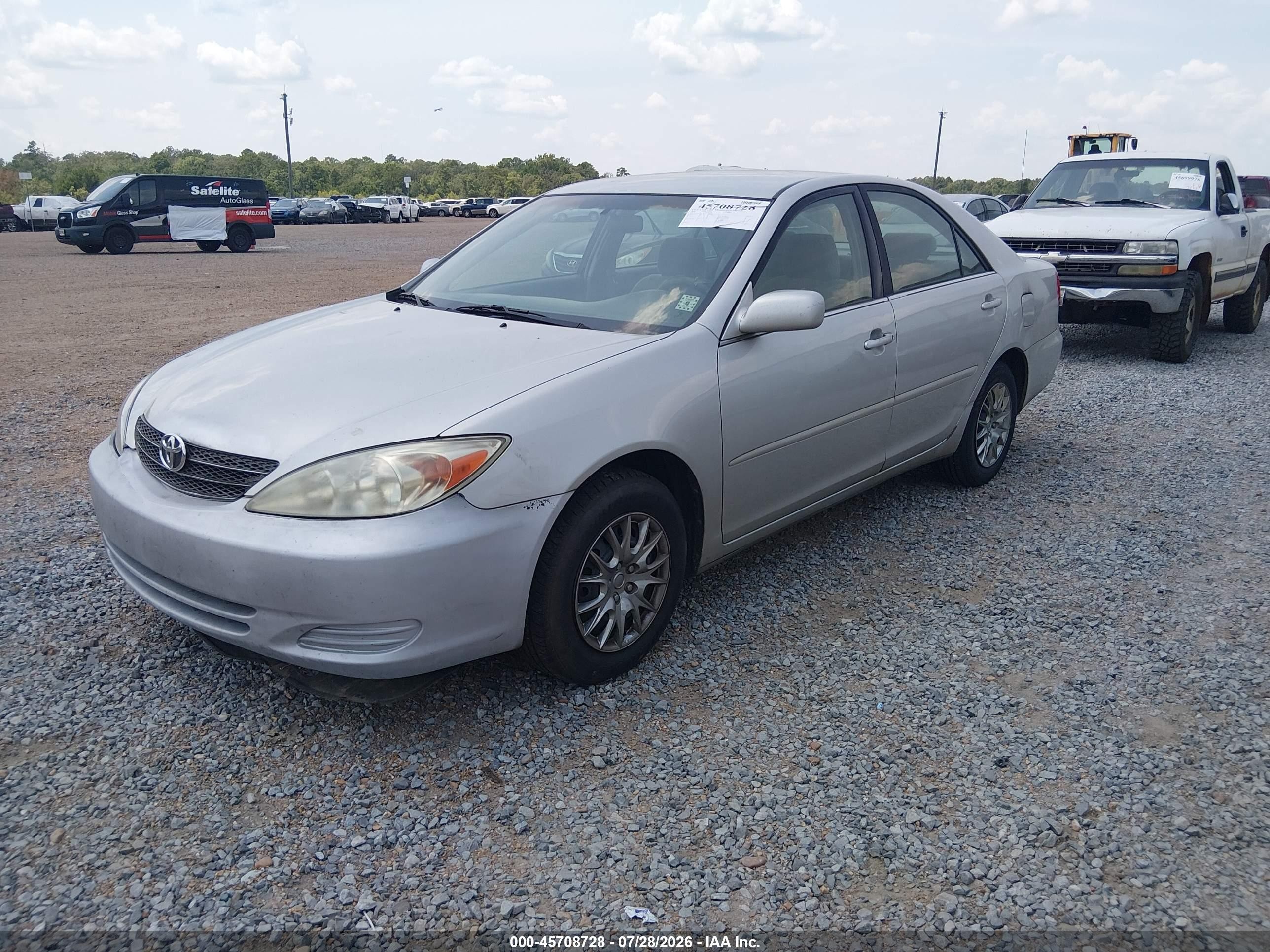 2004 Toyota Camry Std Silver vin: 4T1BE32K44U913090