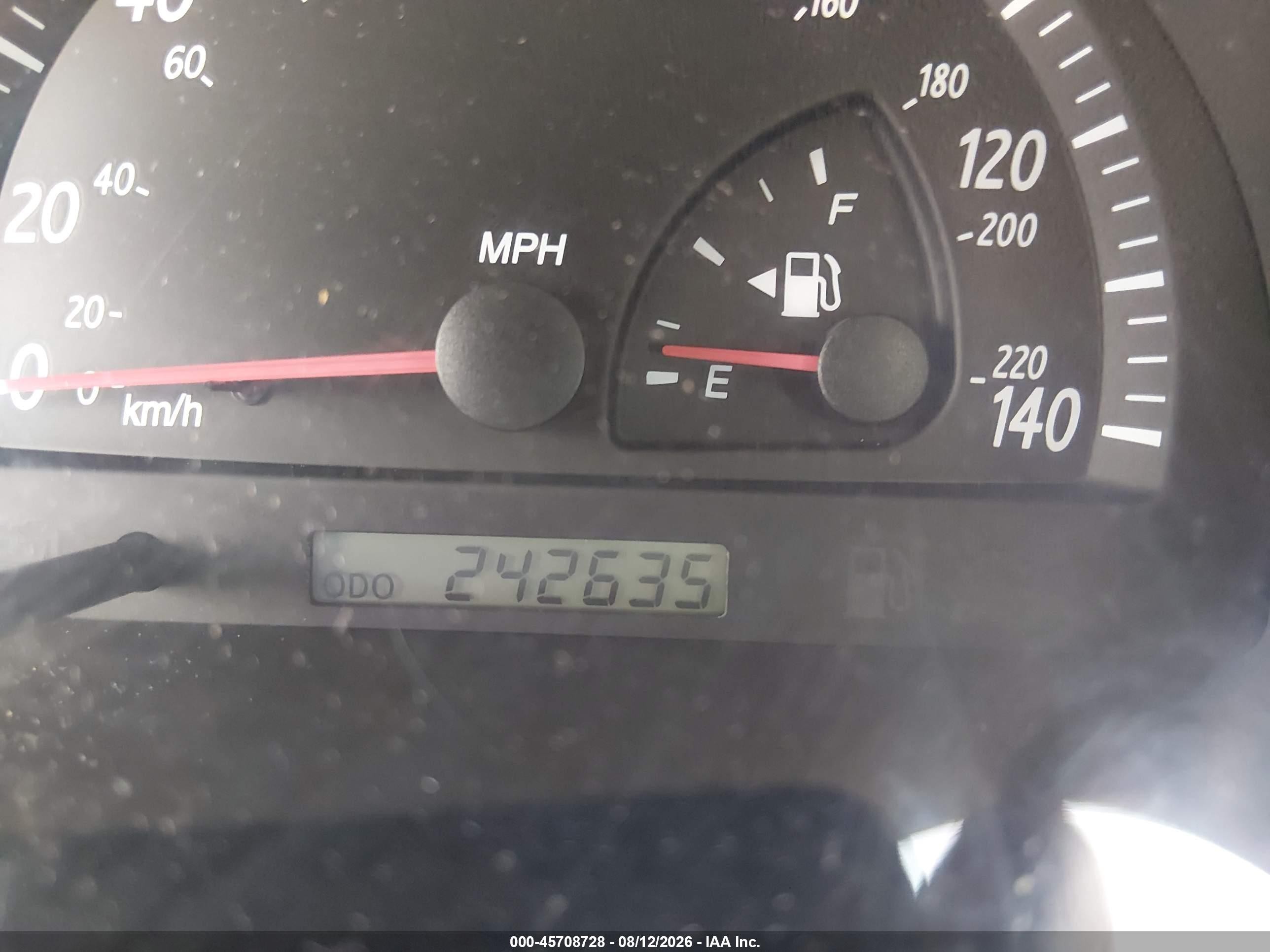 2004 Toyota Camry Std Silver vin: 4T1BE32K44U913090