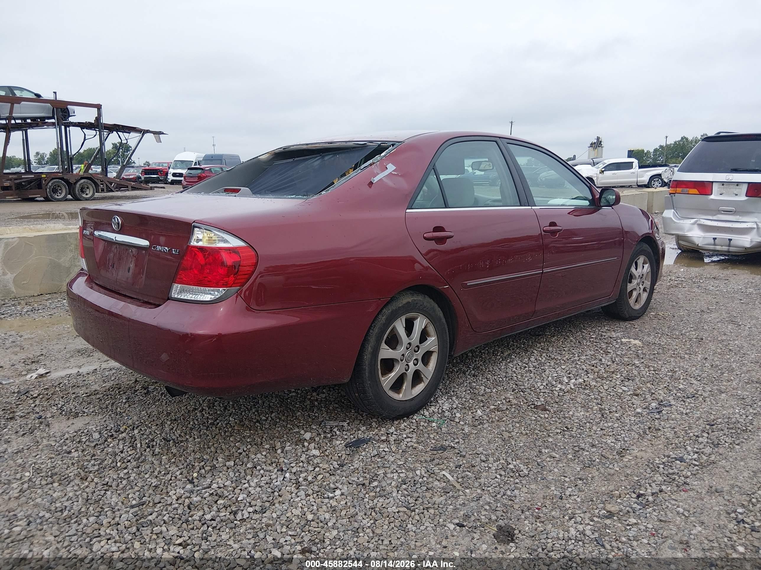 2005 Toyota Camry Xle Red vin: 4T1BE32K45U409446