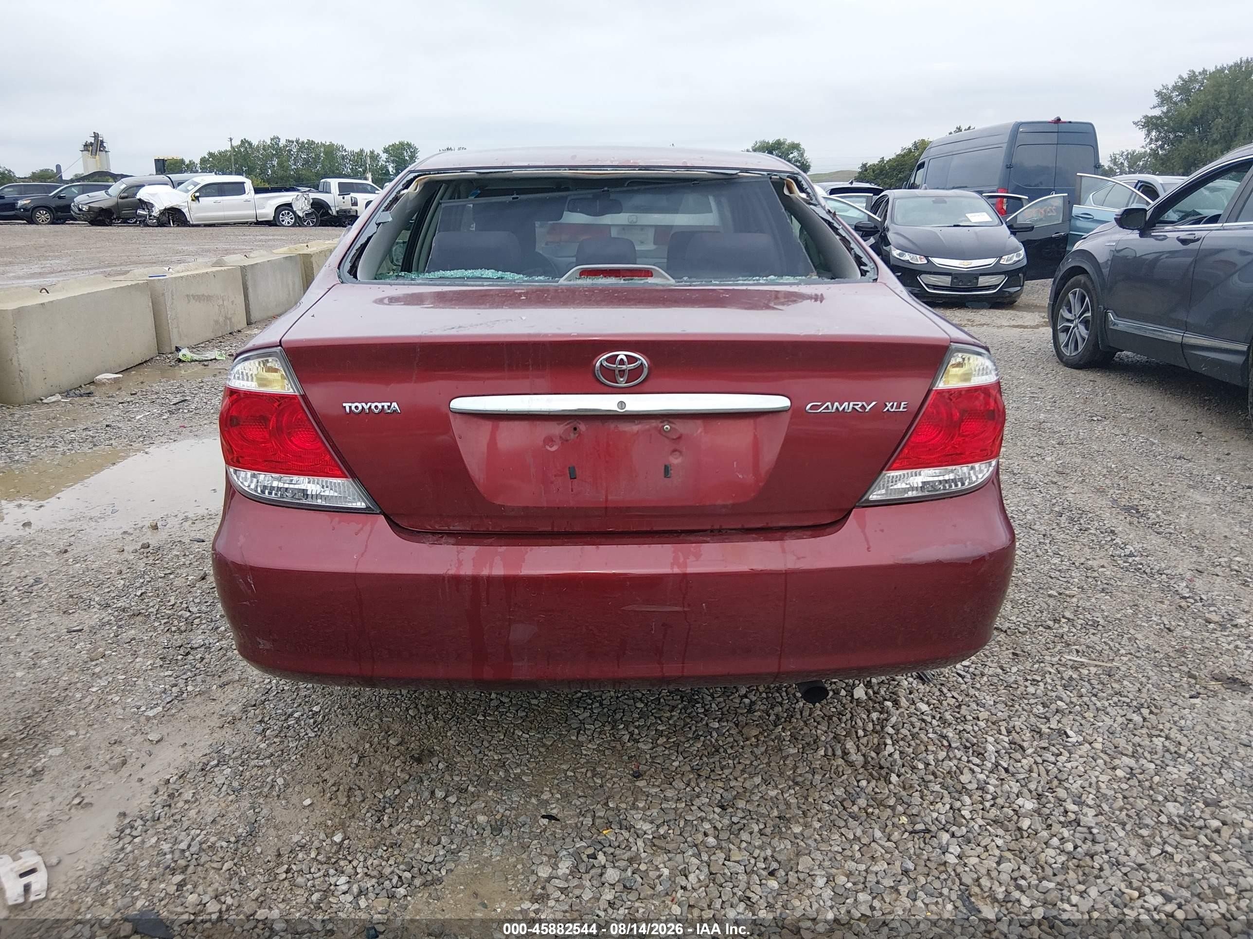 2005 Toyota Camry Xle Red vin: 4T1BE32K45U409446