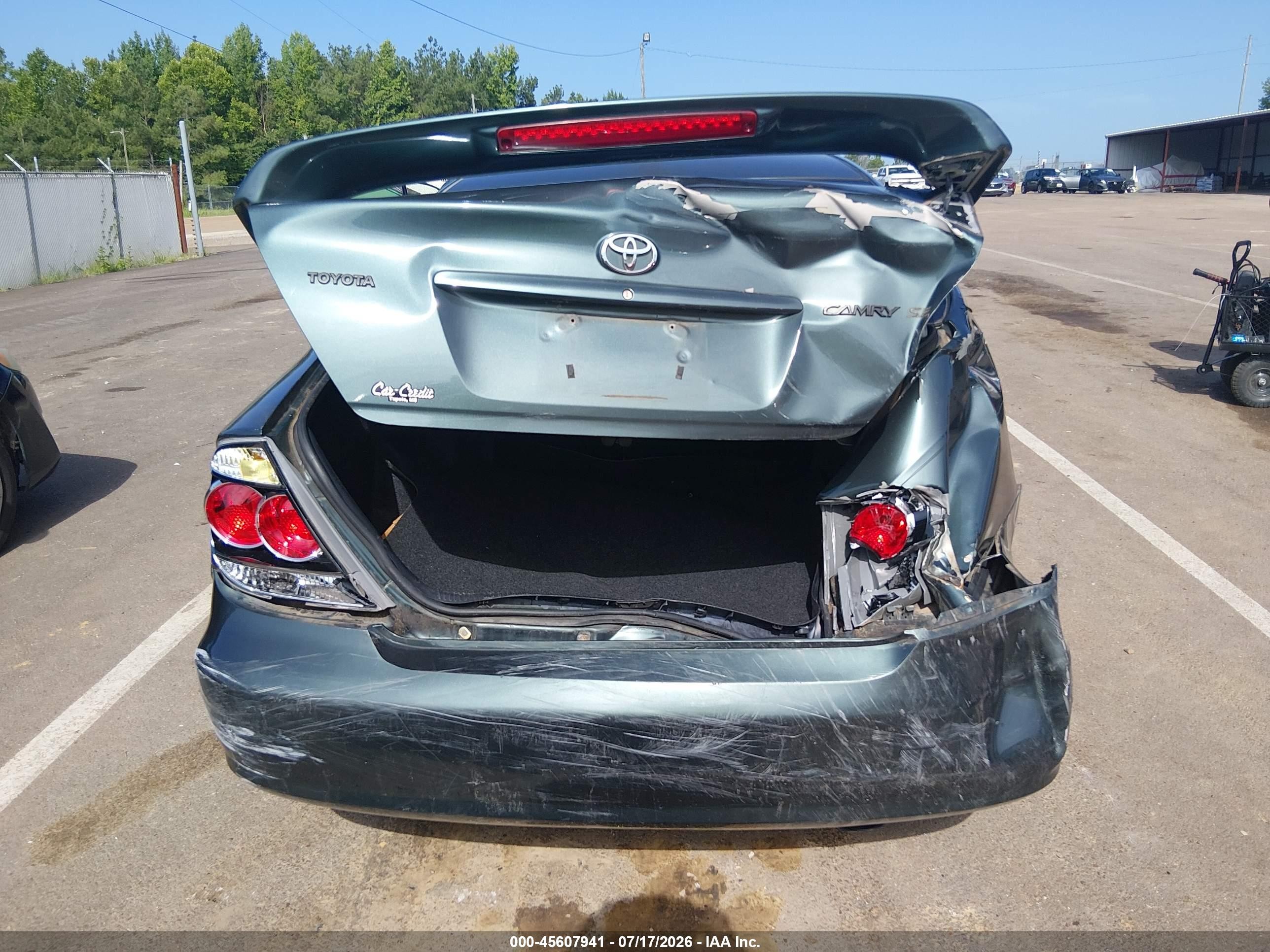 2005 Toyota Camry Se Green vin: 4T1BE32K45U425579