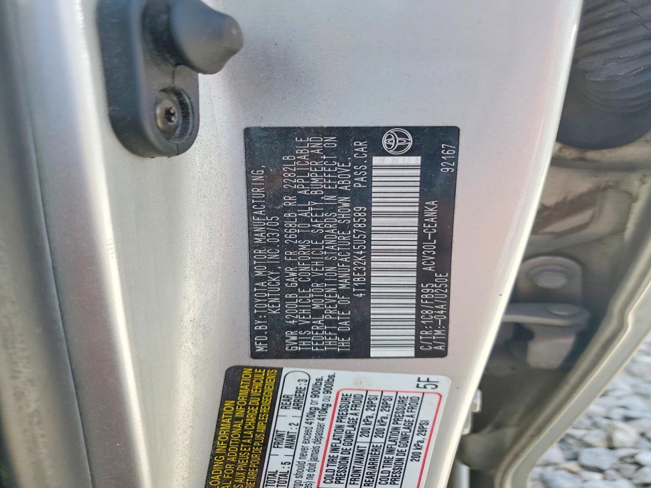 2005 Toyota Camry Le Silver vin: 4T1BE32K45U578589
