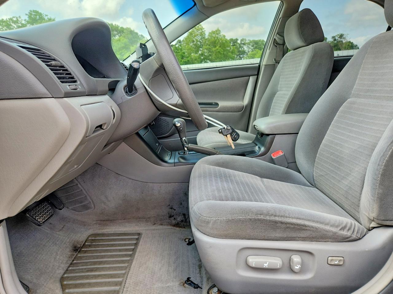 2005 Toyota Camry Standard Gray vin: 4T1BE32K45U622249