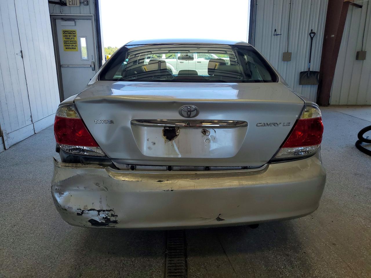 2006 Toyota Camry Le Gray vin: 4T1BE32K46U108273