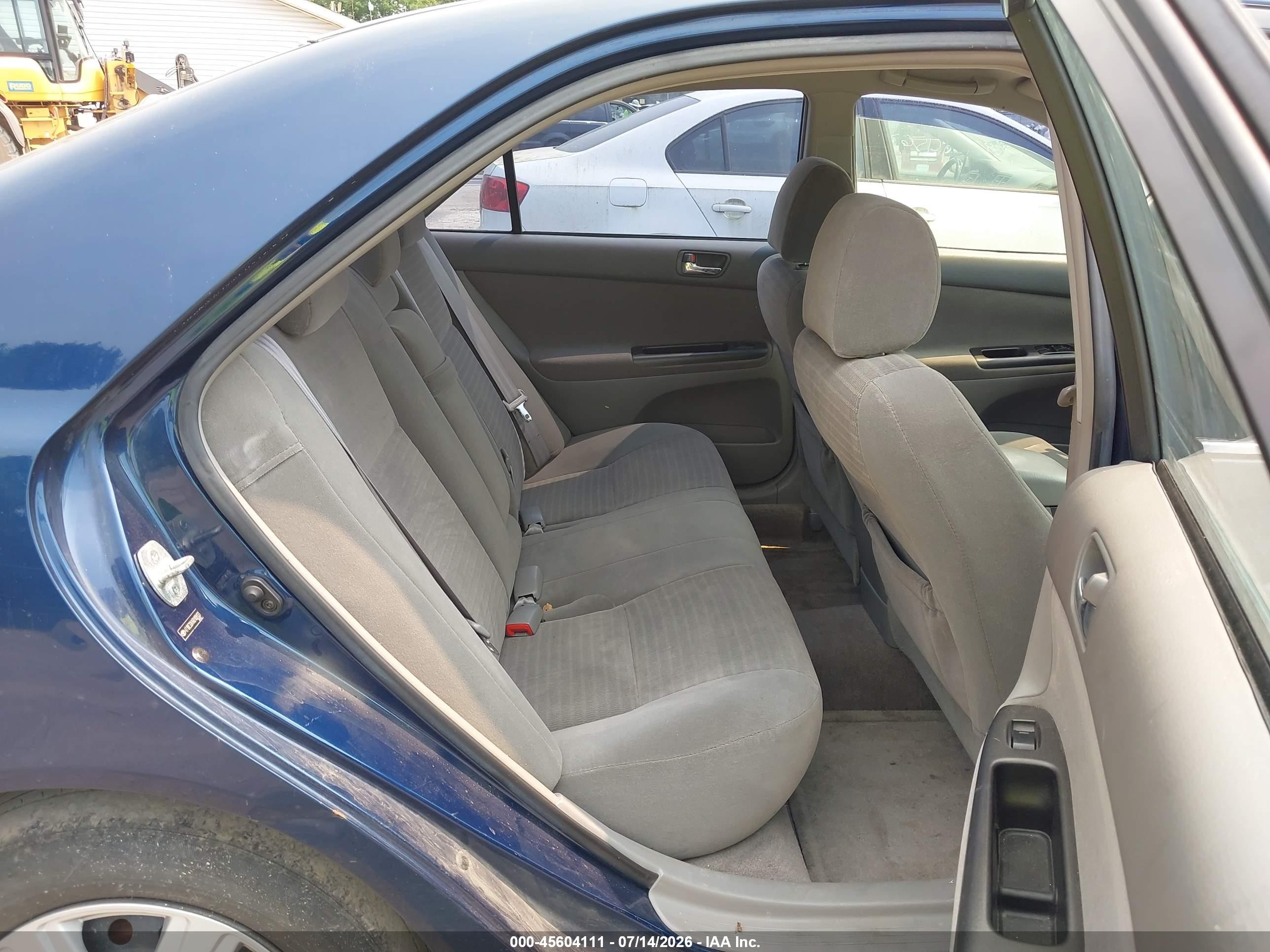 2006 Toyota Camry Le Blue vin: 4T1BE32K46U109133