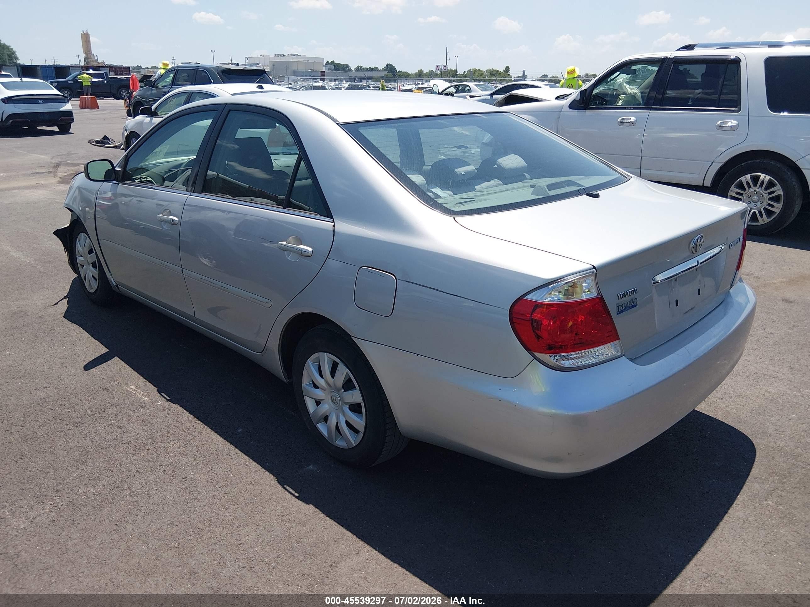 2006 Toyota Camry Le Серый vin: 4T1BE32K46U111609