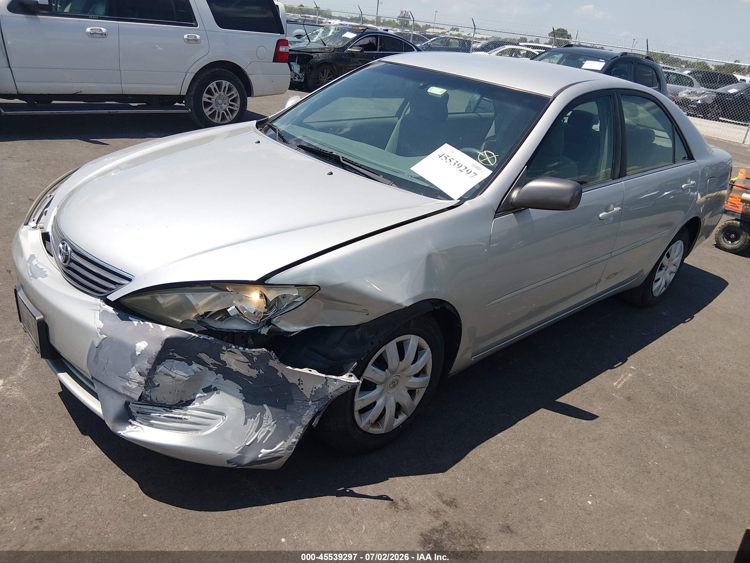 2006 Toyota Camry Le Серый vin: 4T1BE32K46U111609