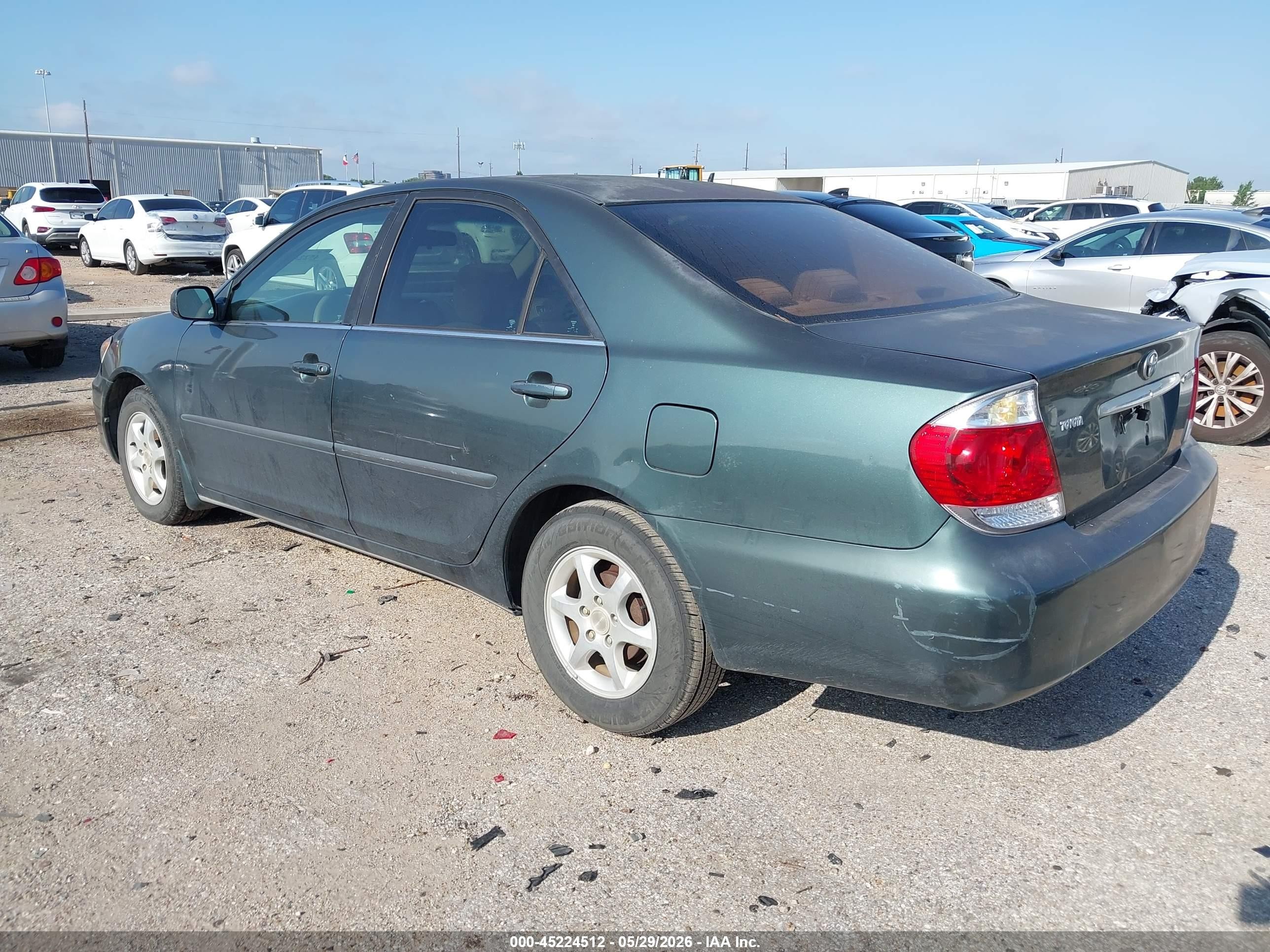2006 Toyota Camry Le Green vin: 4T1BE32K46U134839