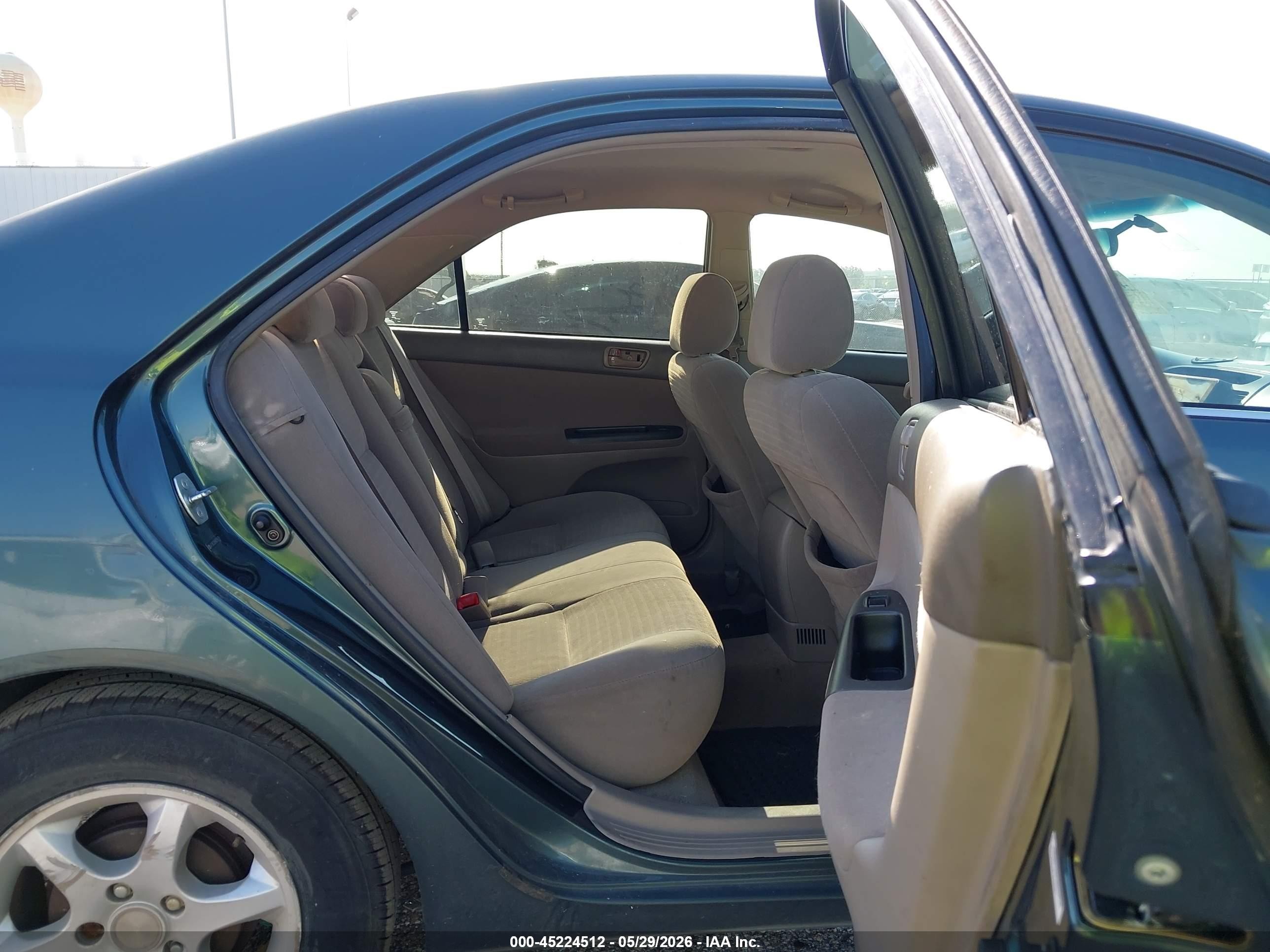 2006 Toyota Camry Le Green vin: 4T1BE32K46U134839