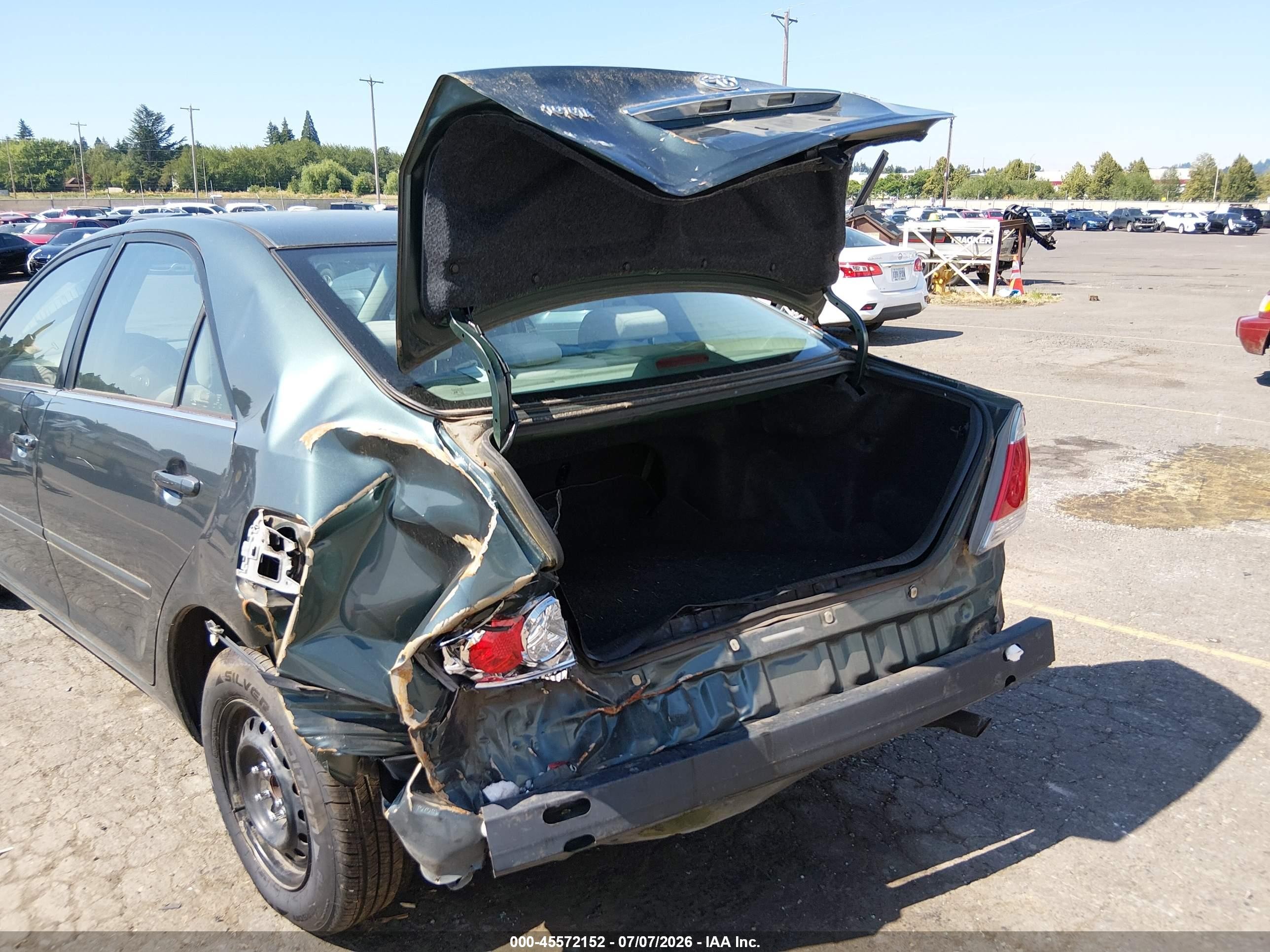 2006 Toyota Camry Le Green vin: 4T1BE32K46U140446