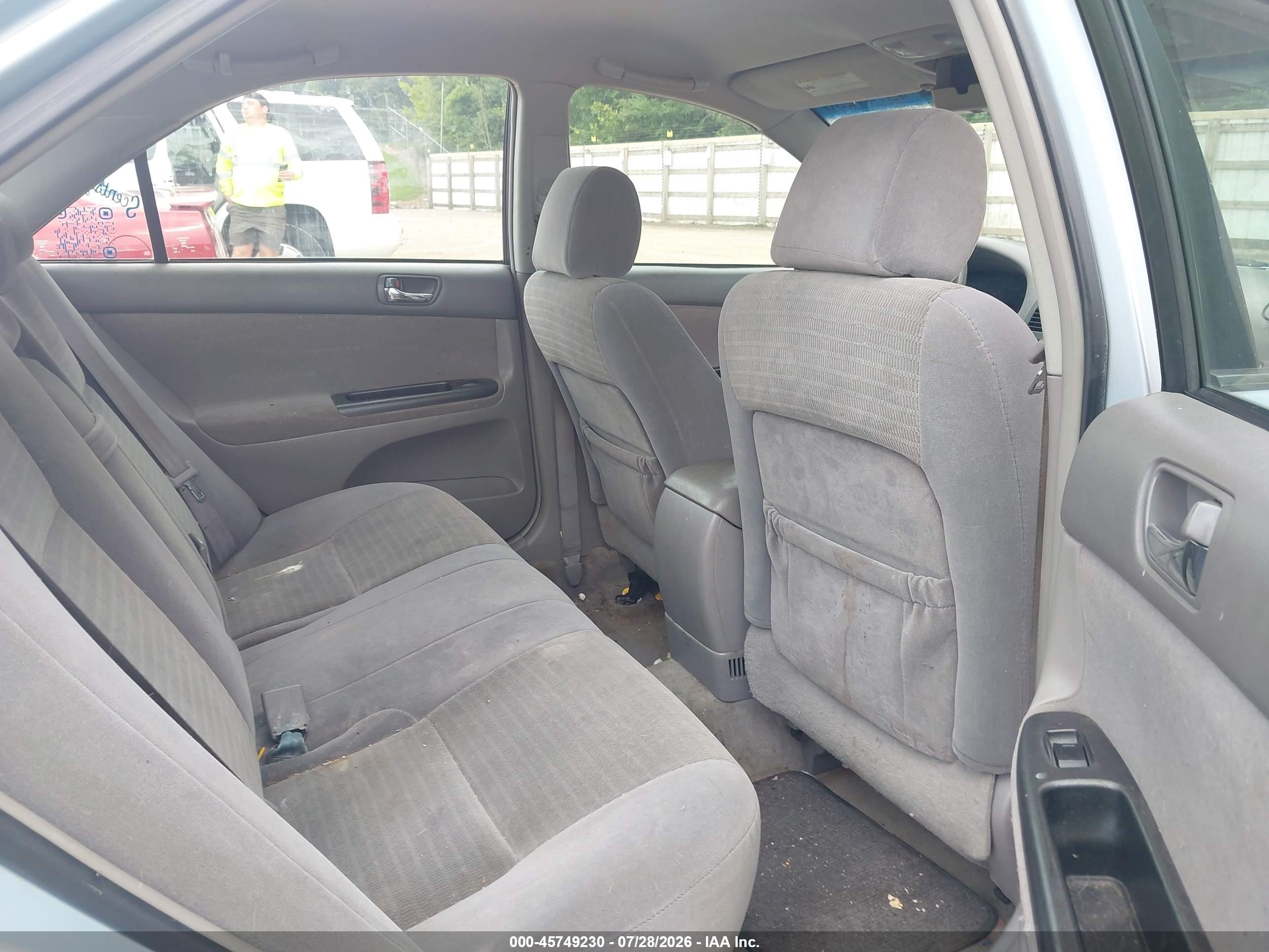 2006 Toyota Camry Le Blue vin: 4T1BE32K46U685532