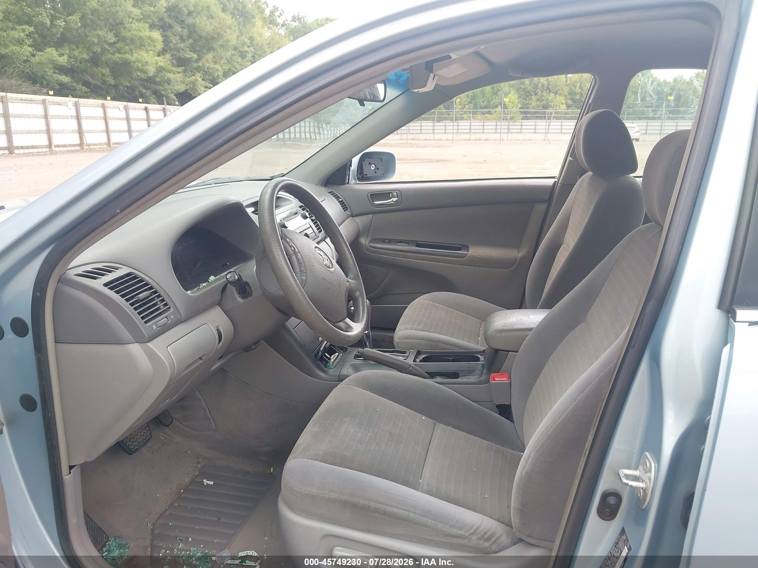 2006 Toyota Camry Le Blue vin: 4T1BE32K46U685532