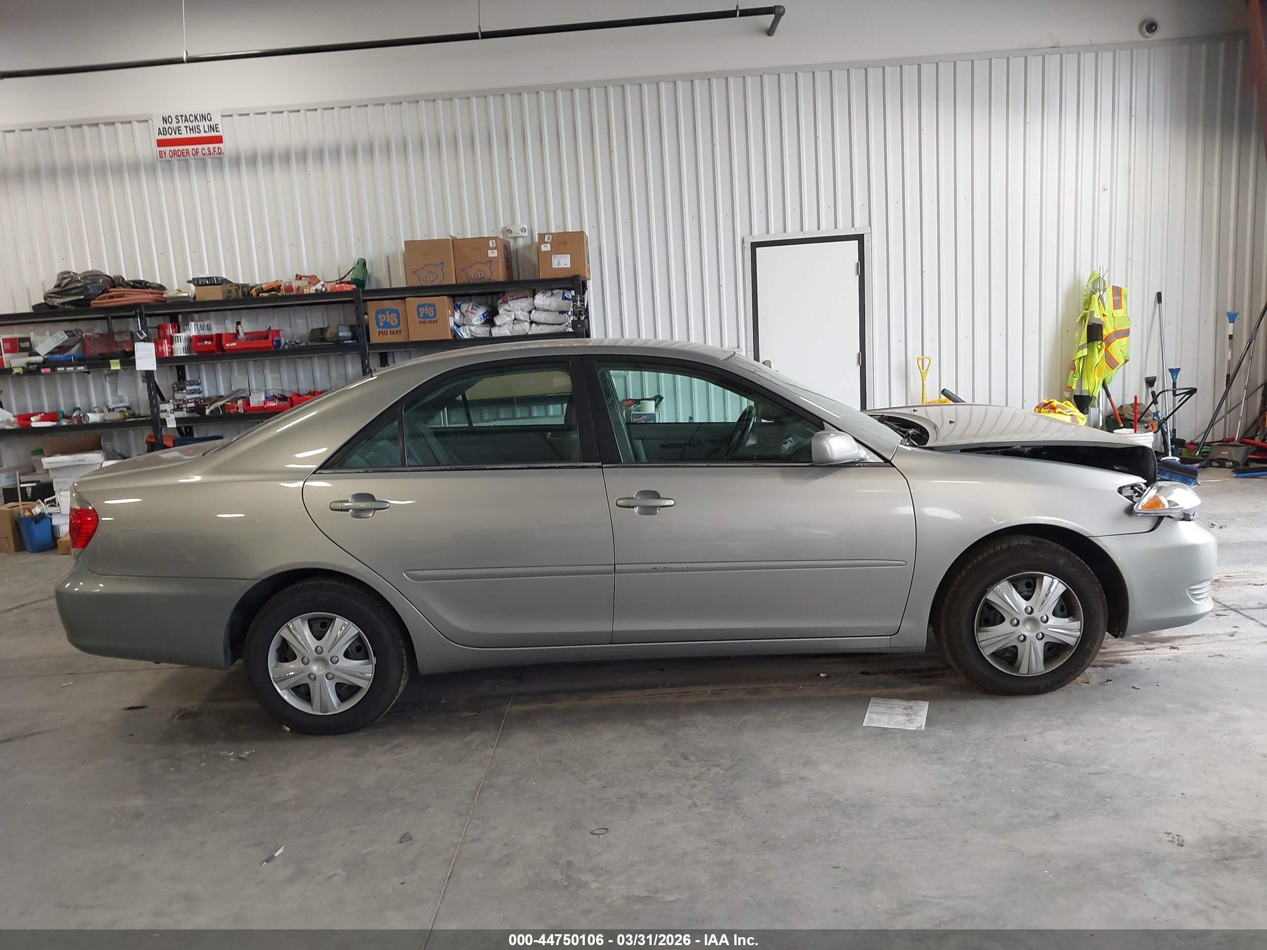 2006 Toyota Camry Le Pewter vin: 4T1BE32K46U716455