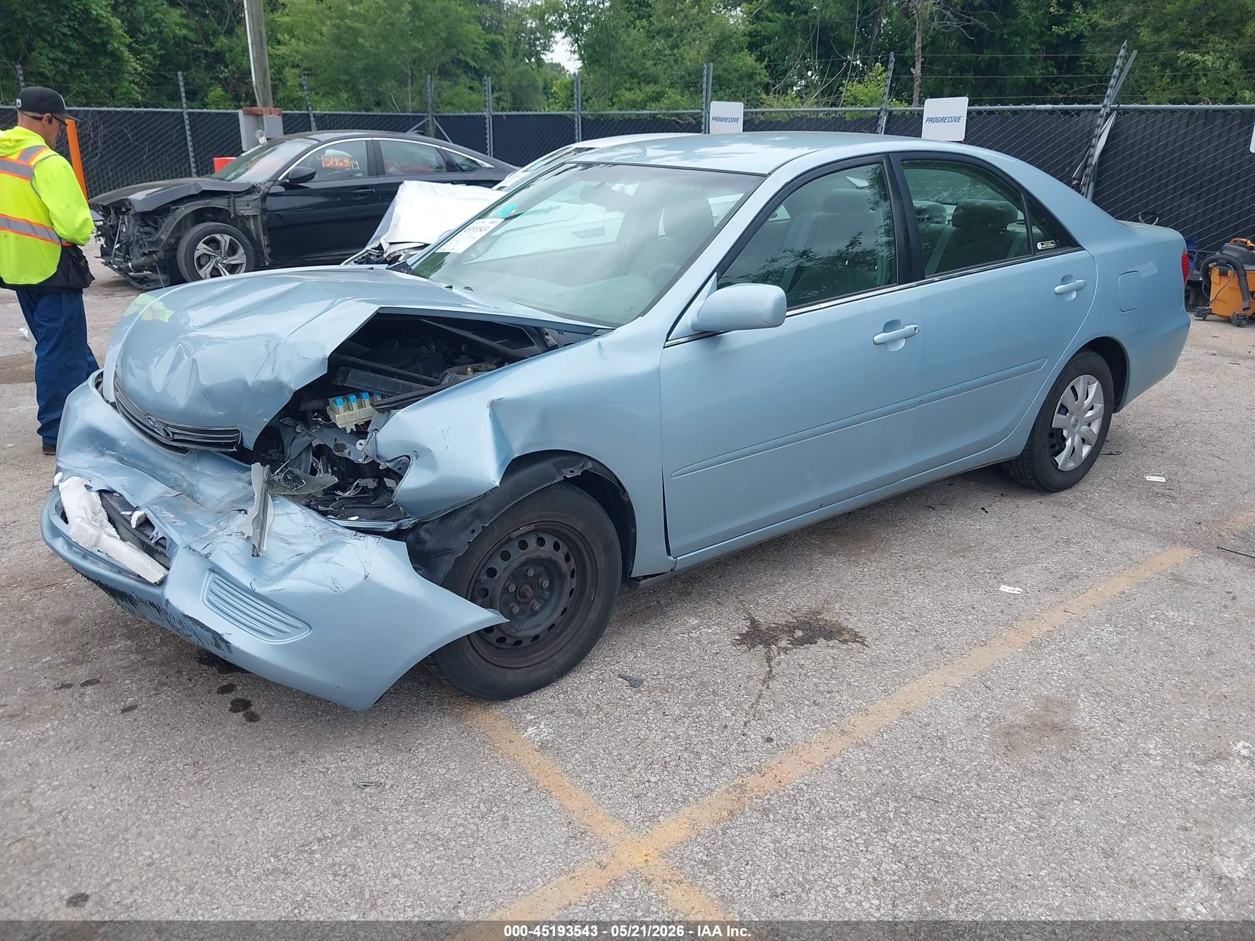 2006 Toyota Camry Le Blue vin: 4T1BE32K46U721672