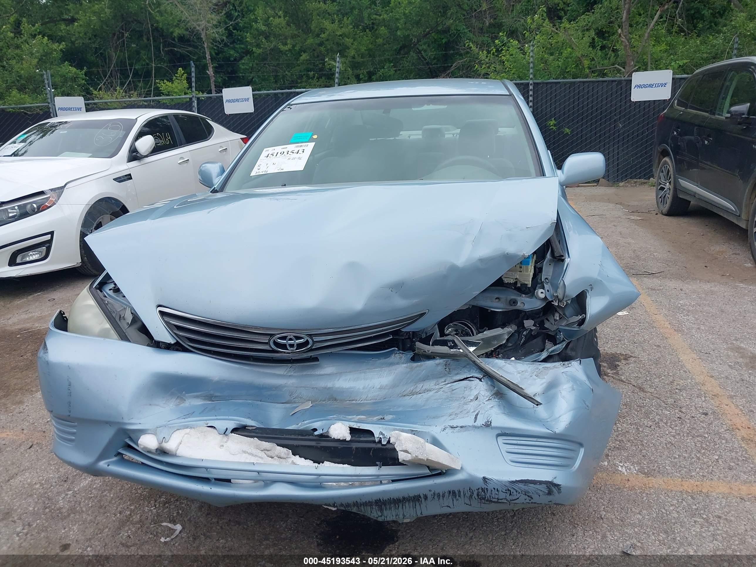 2006 Toyota Camry Le Blue vin: 4T1BE32K46U721672