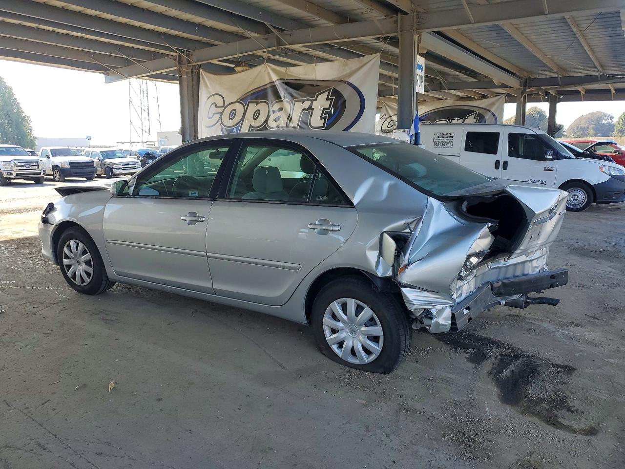 2006 Toyota Camry Le Silver vin: 4T1BE32K46U732266