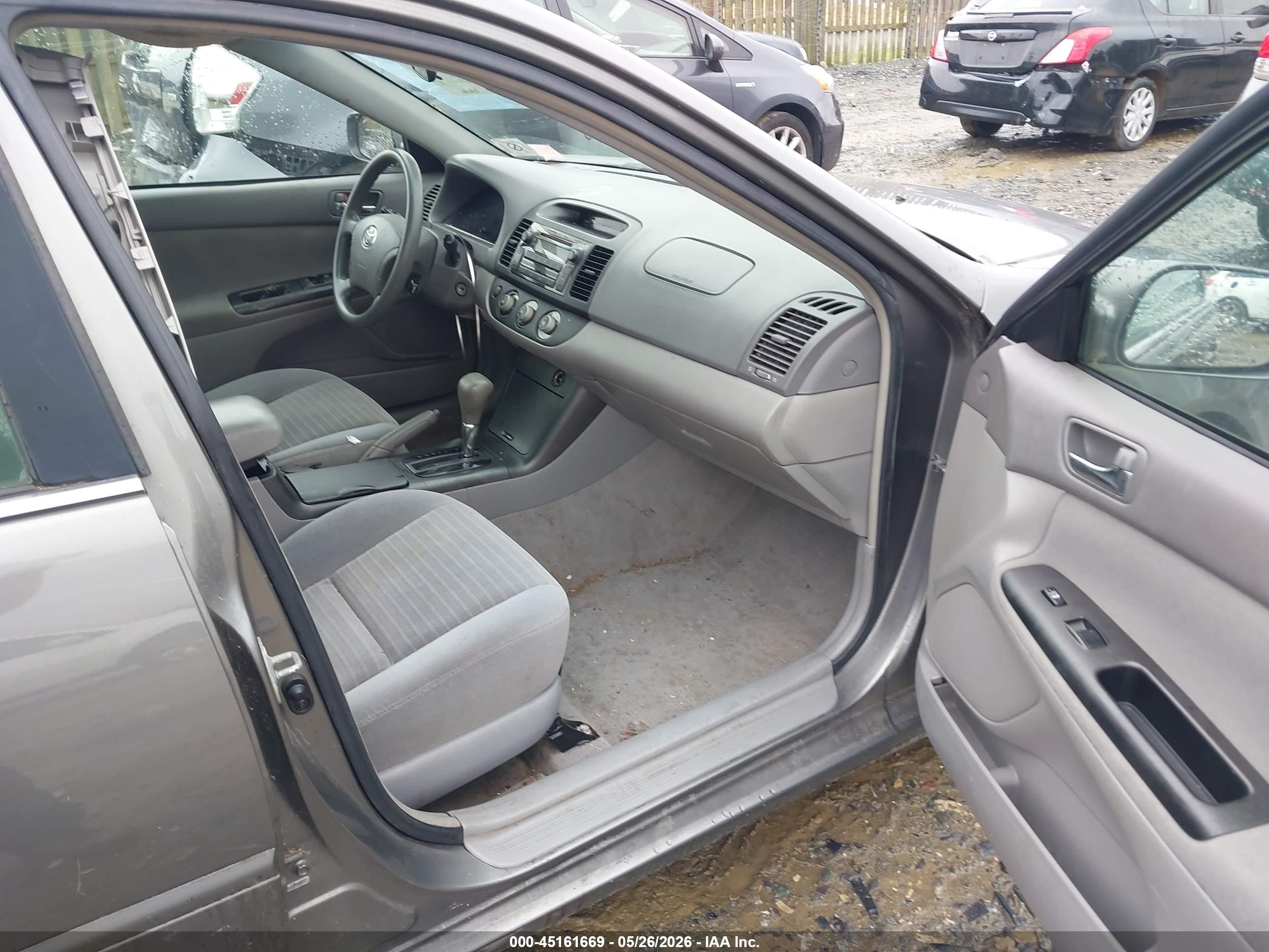 2006 Toyota Camry Le Серый vin: 4T1BE32K46U745017