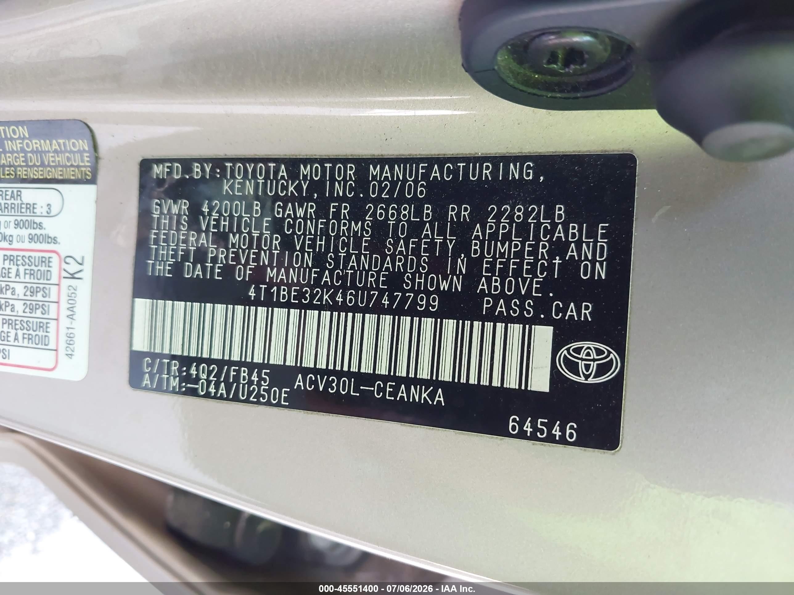 2006 Toyota Camry Le Gold vin: 4T1BE32K46U747799