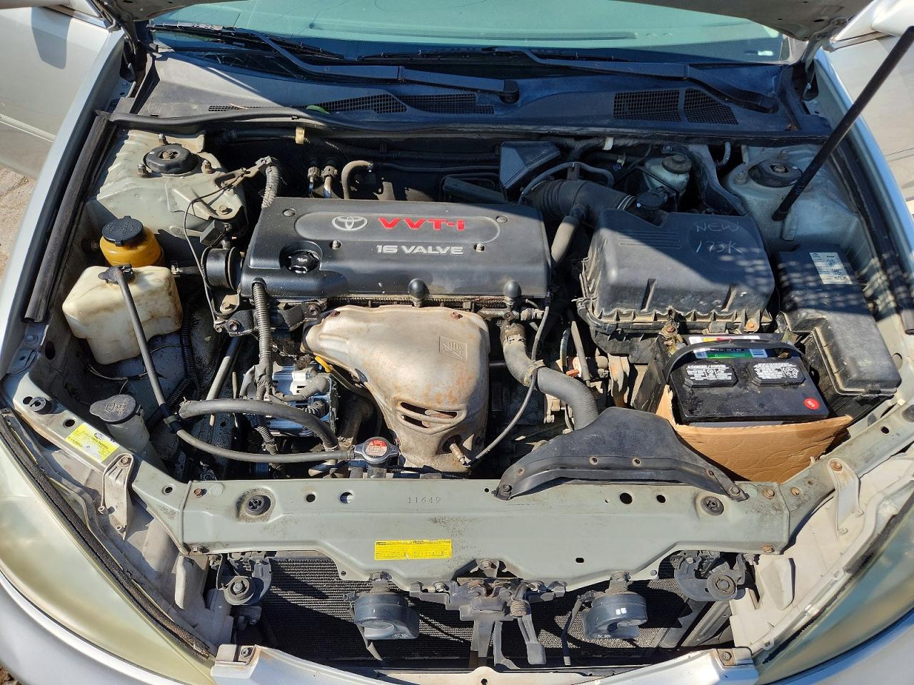 2002 Toyota Camry Le Silver vin: 4T1BE32K52U050765