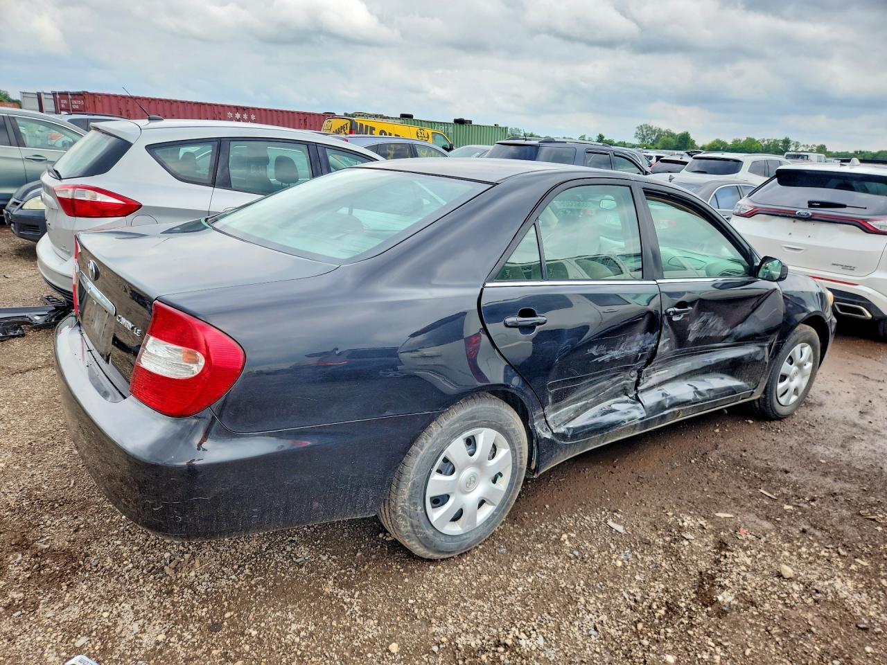 2002 Toyota Camry Le Black vin: 4T1BE32K52U076329