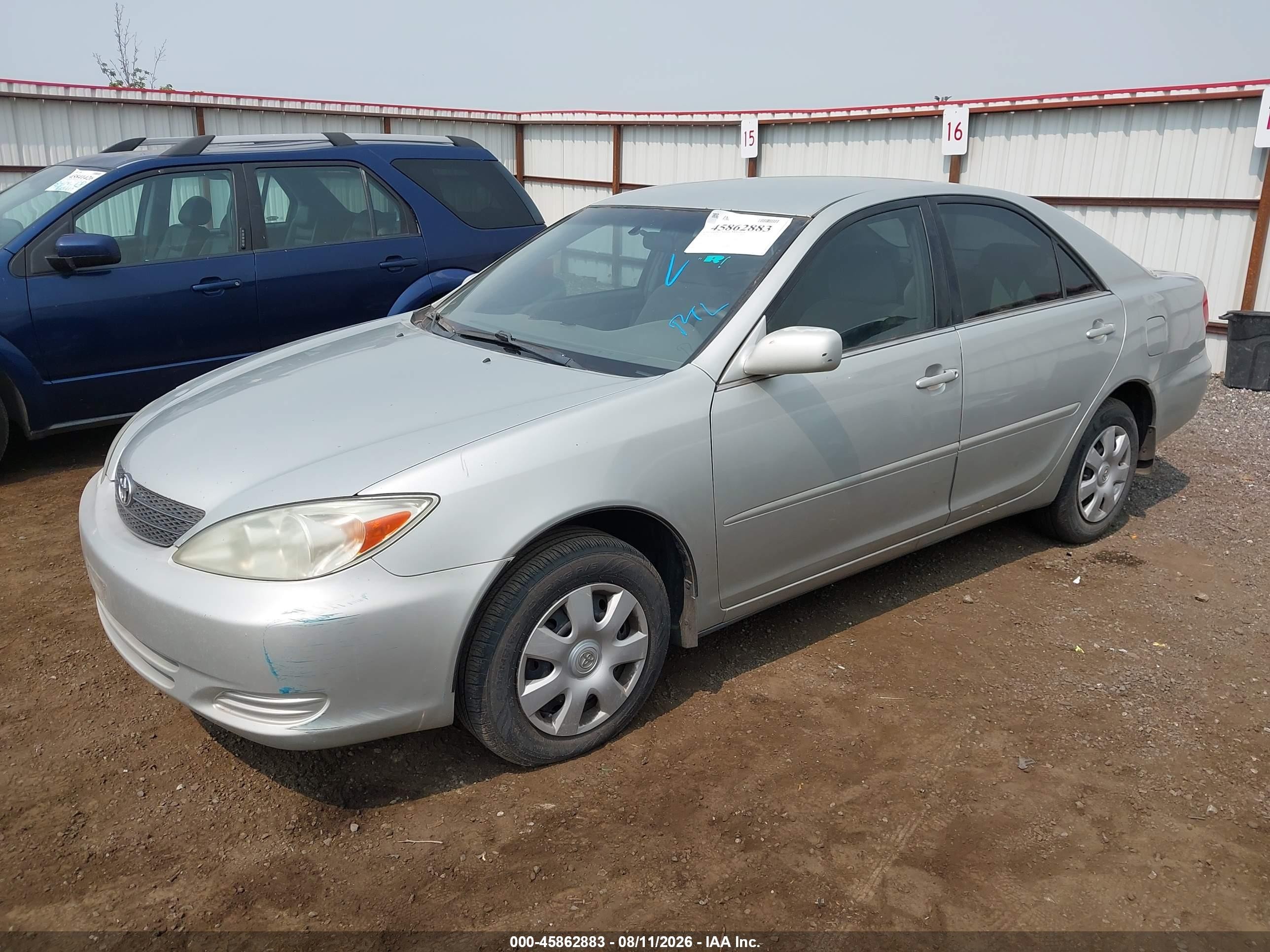 2002 Toyota Camry Le Silver vin: 4T1BE32K52U104338