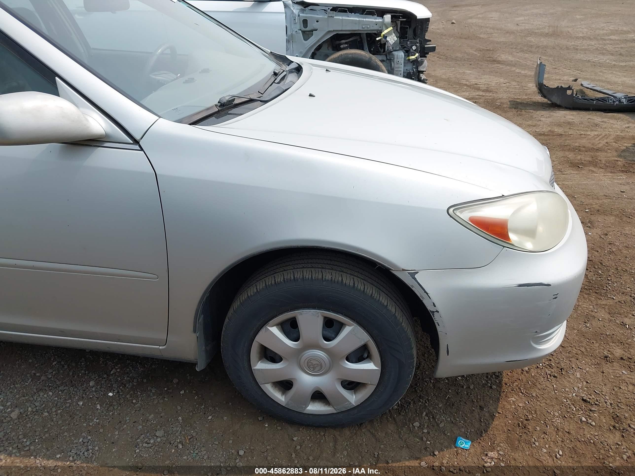 2002 Toyota Camry Le Silver vin: 4T1BE32K52U104338