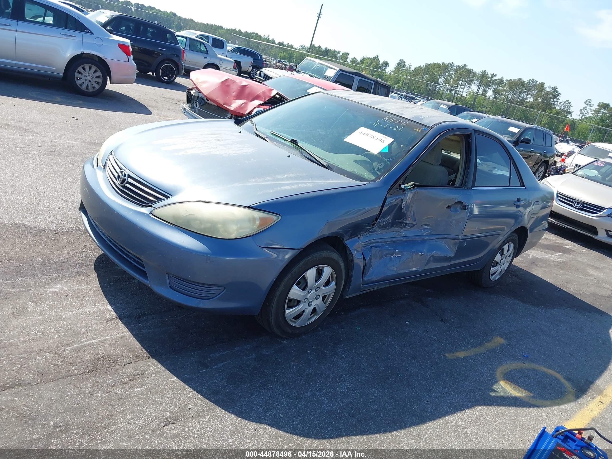 2002 Toyota Camry Le Blue vin: 4T1BE32K52U500284