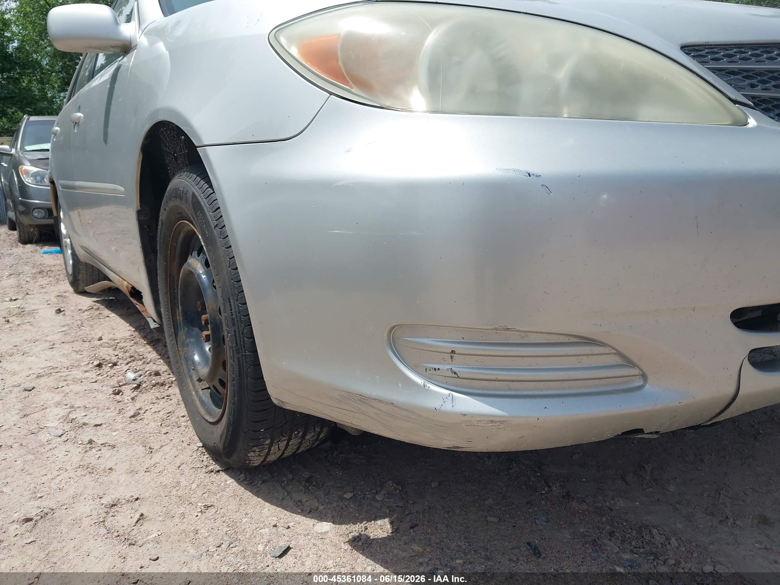 2002 Toyota Camry Le Silver vin: 4T1BE32K52U525072
