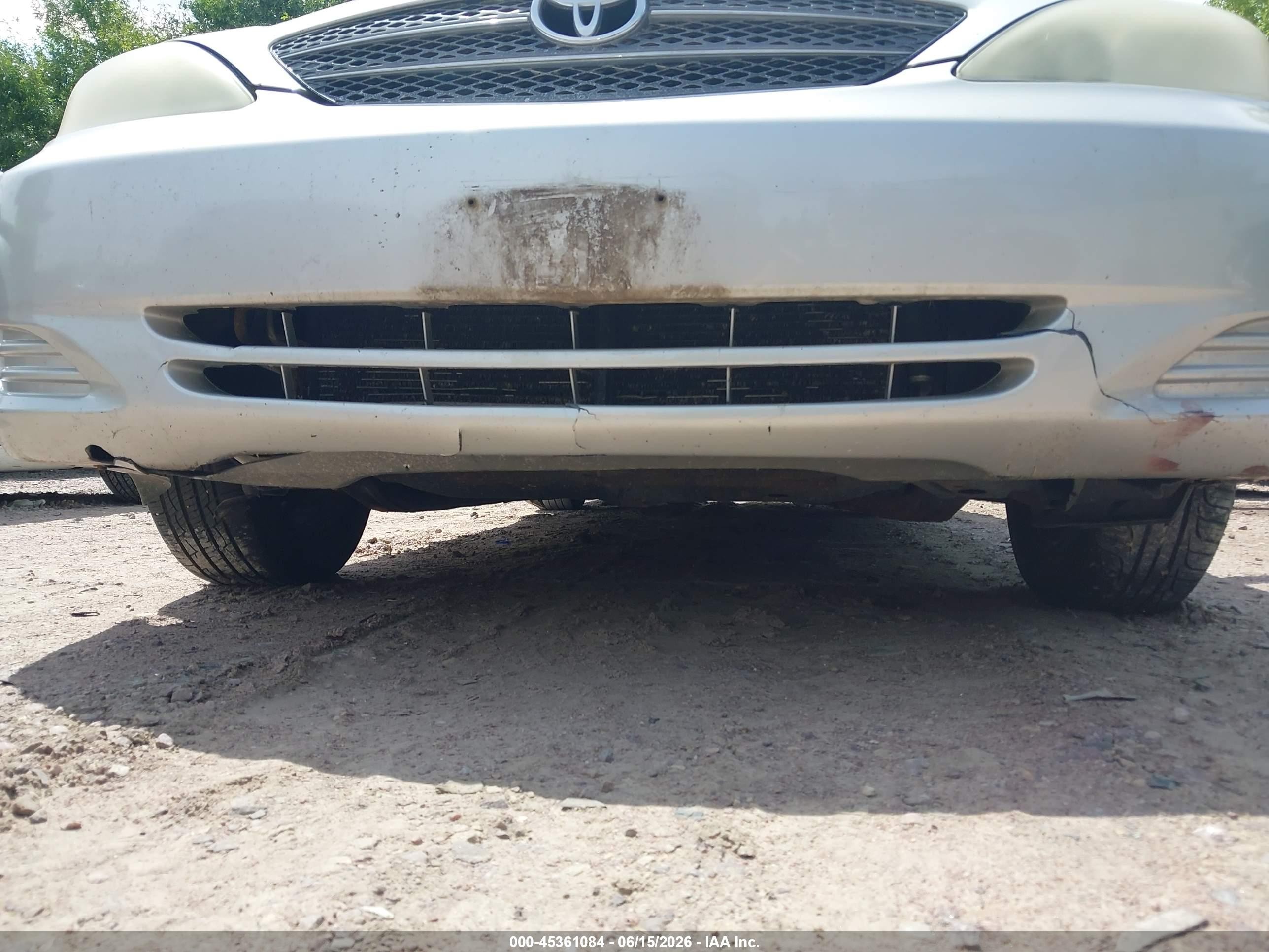 2002 Toyota Camry Le Silver vin: 4T1BE32K52U525072