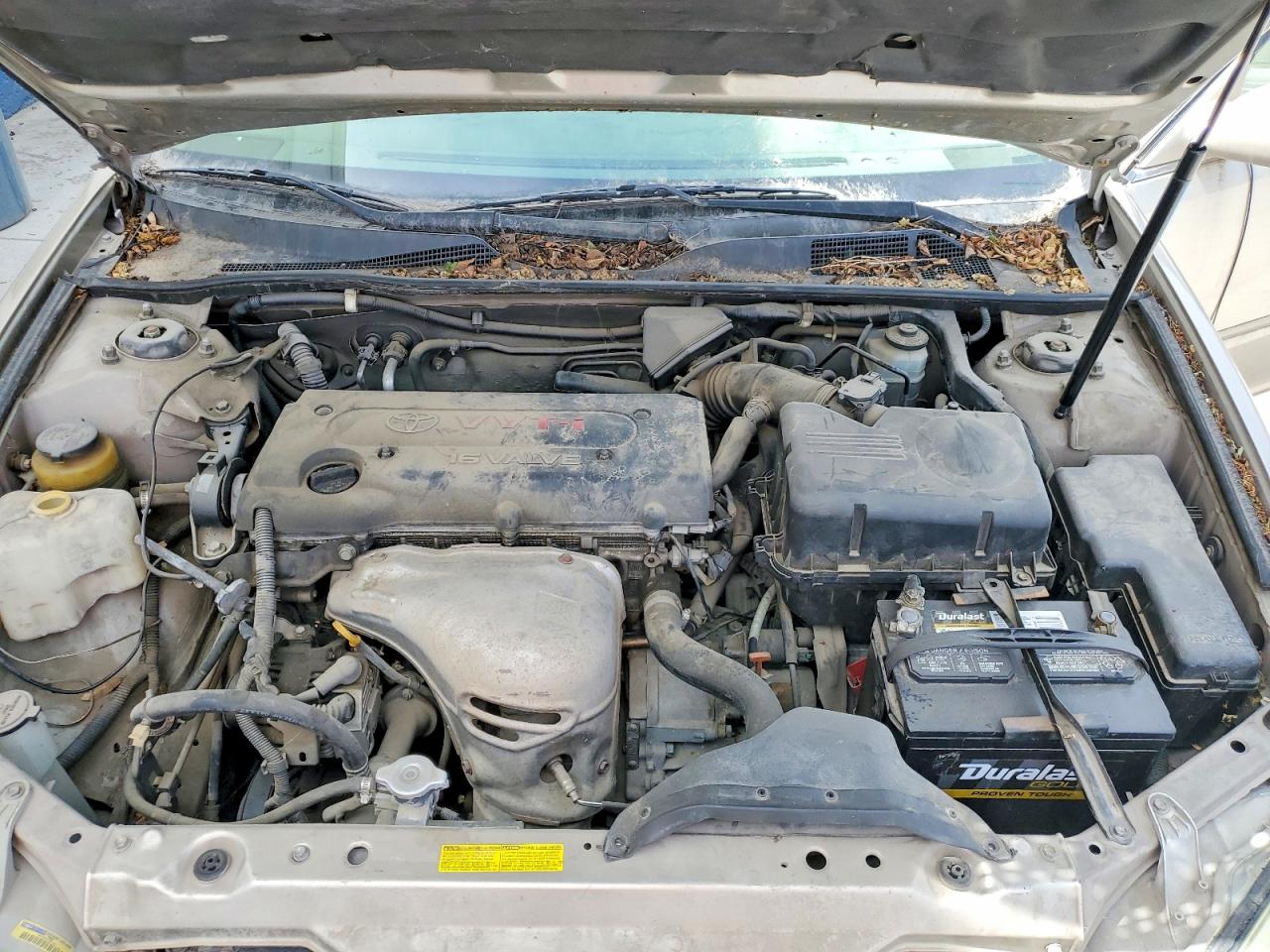 2002 Toyota Corolla Золотой vin: 4T1BE32K52U567015