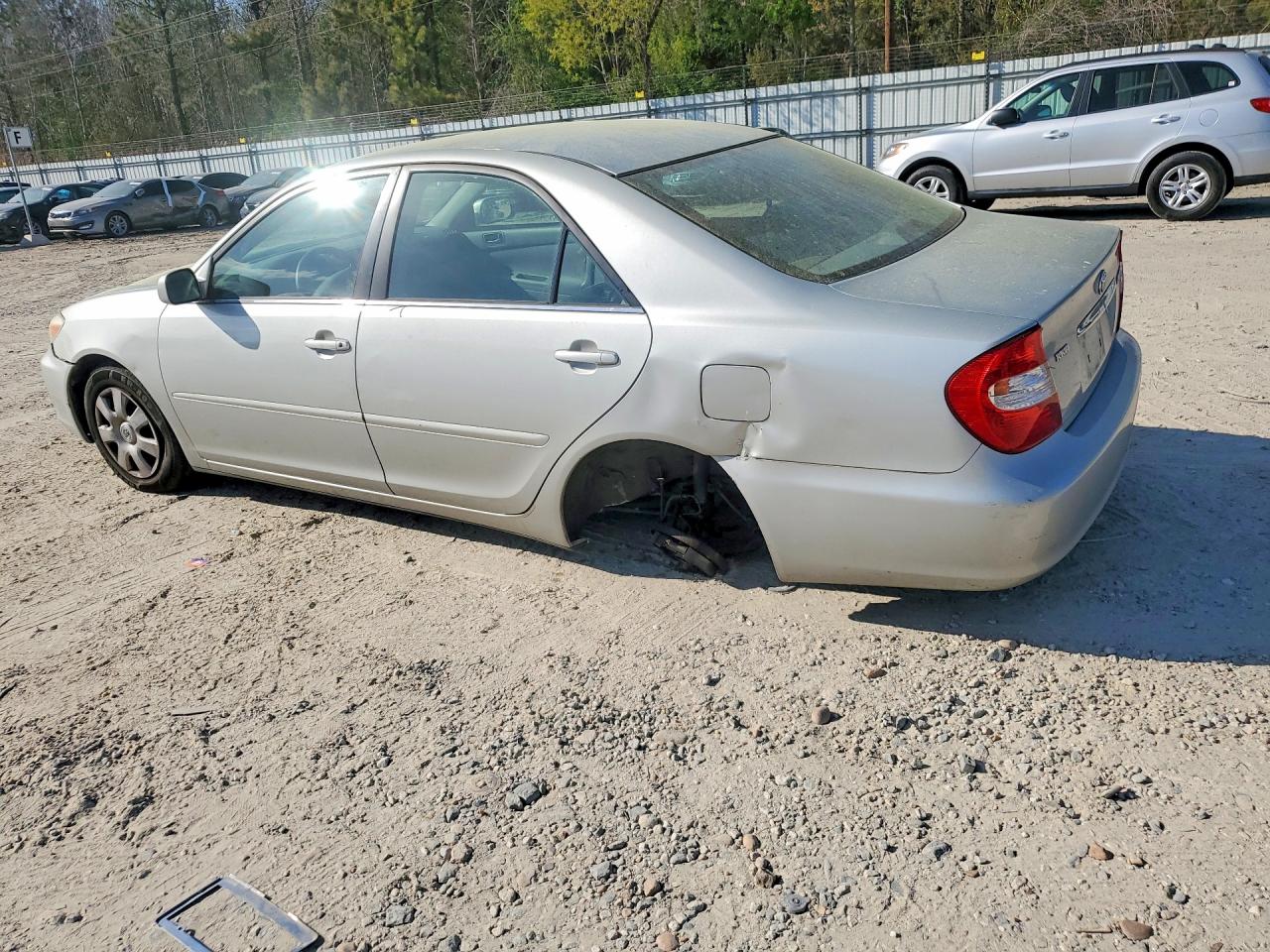 2003 Toyota Camry Le Silver vin: 4T1BE32K53U139334