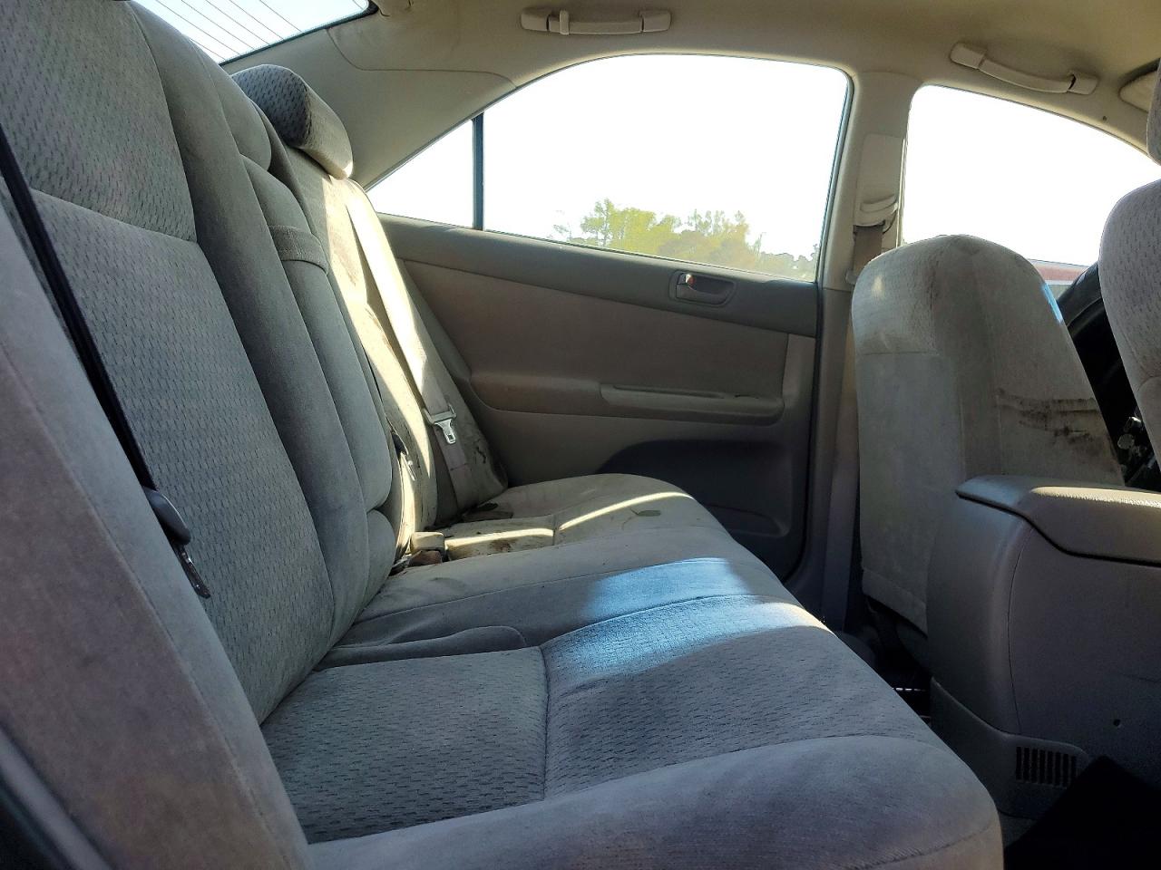 2003 Toyota Camry Le Silver vin: 4T1BE32K53U139334