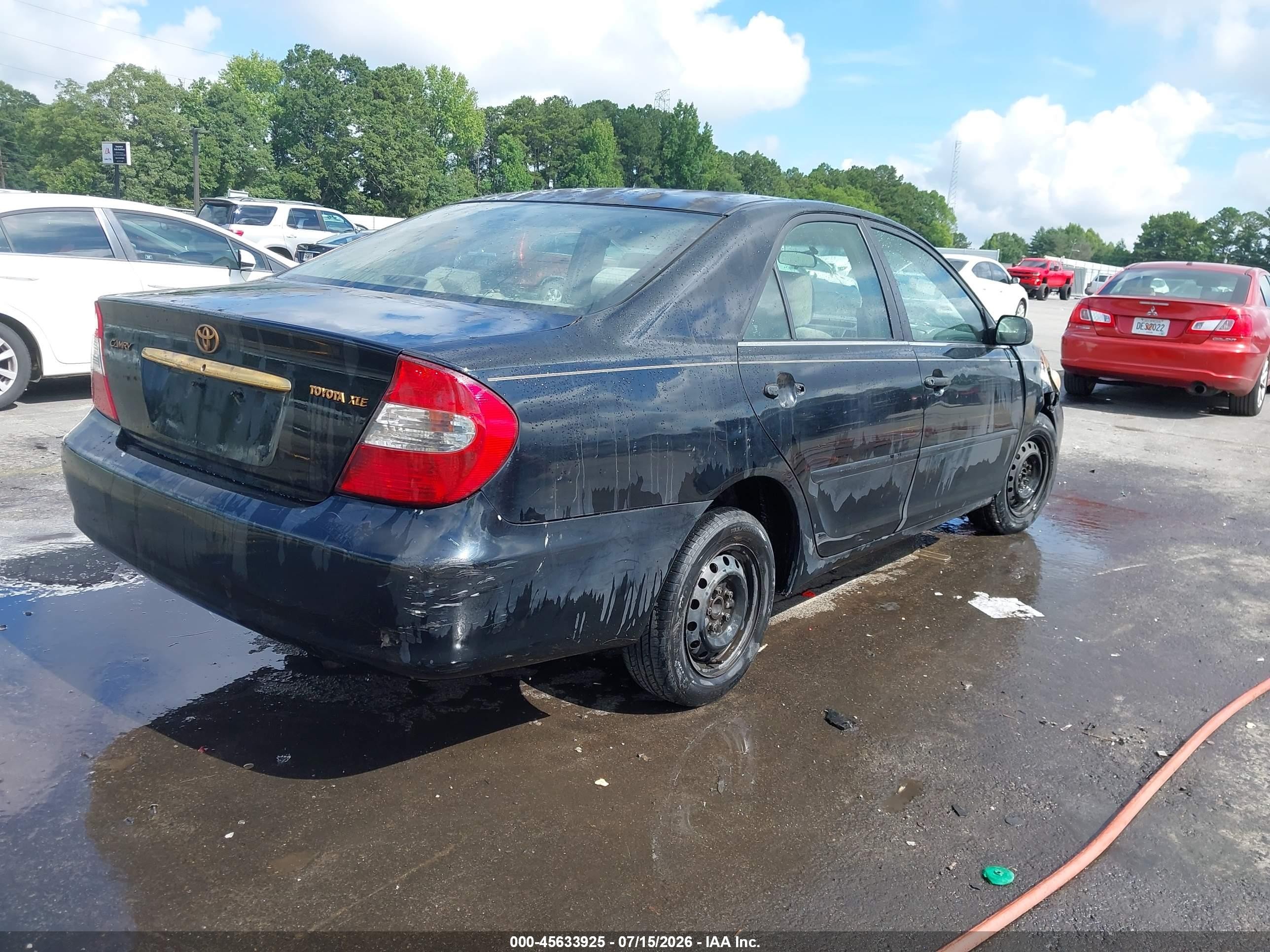 2003 Toyota Camry Le Blue vin: 4T1BE32K53U181048