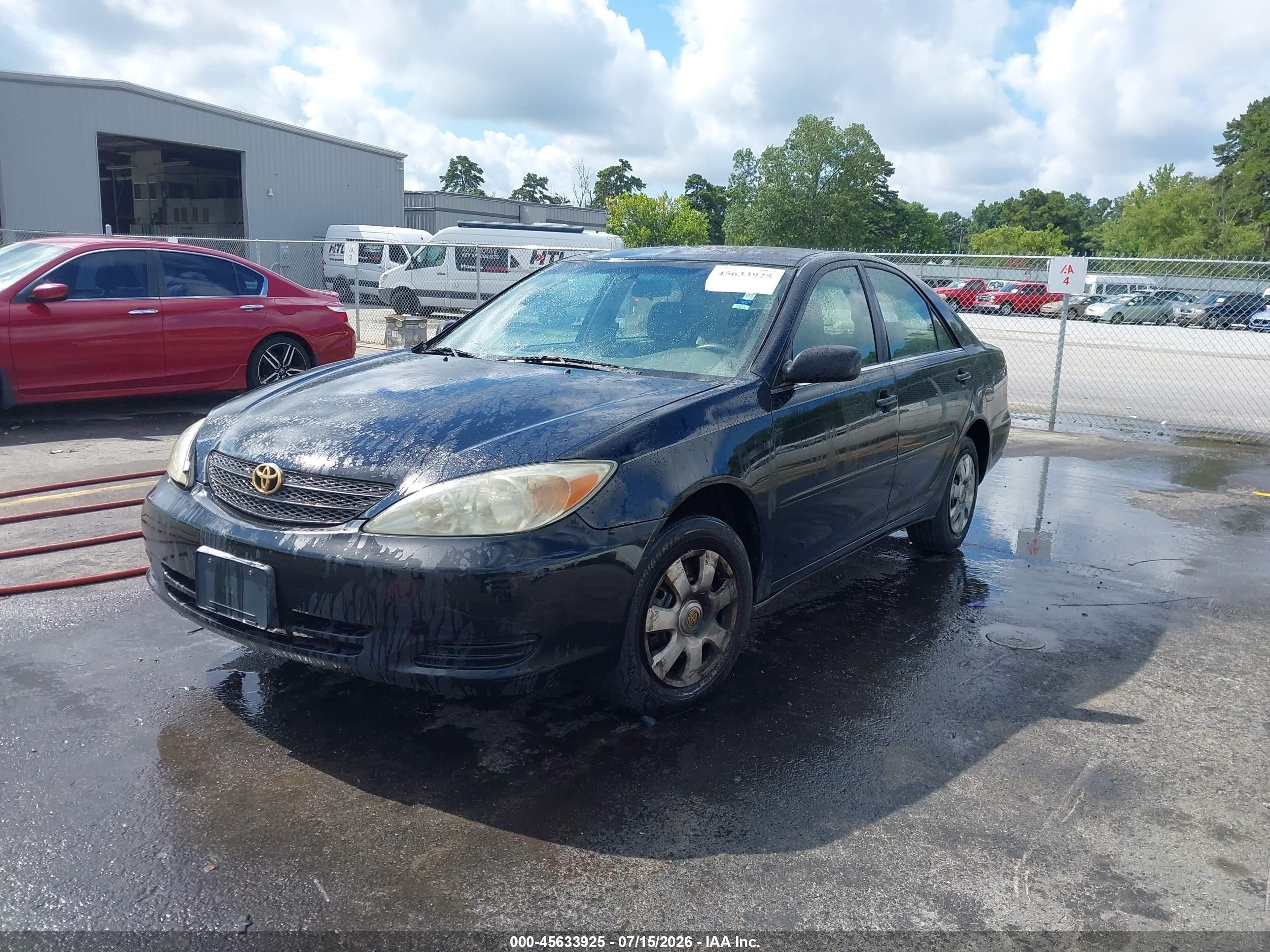 2003 Toyota Camry Le Blue vin: 4T1BE32K53U181048