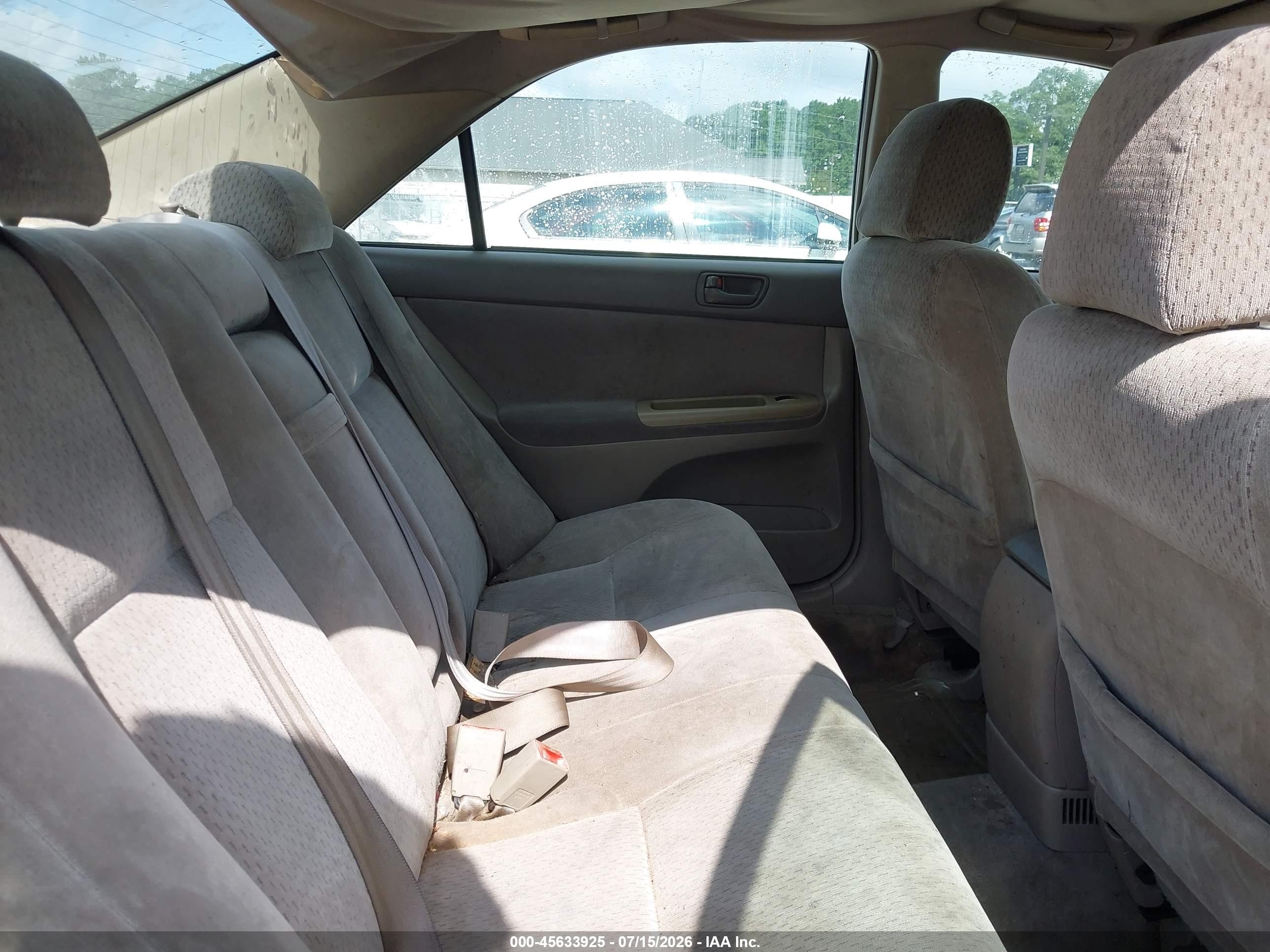 2003 Toyota Camry Le Blue vin: 4T1BE32K53U181048
