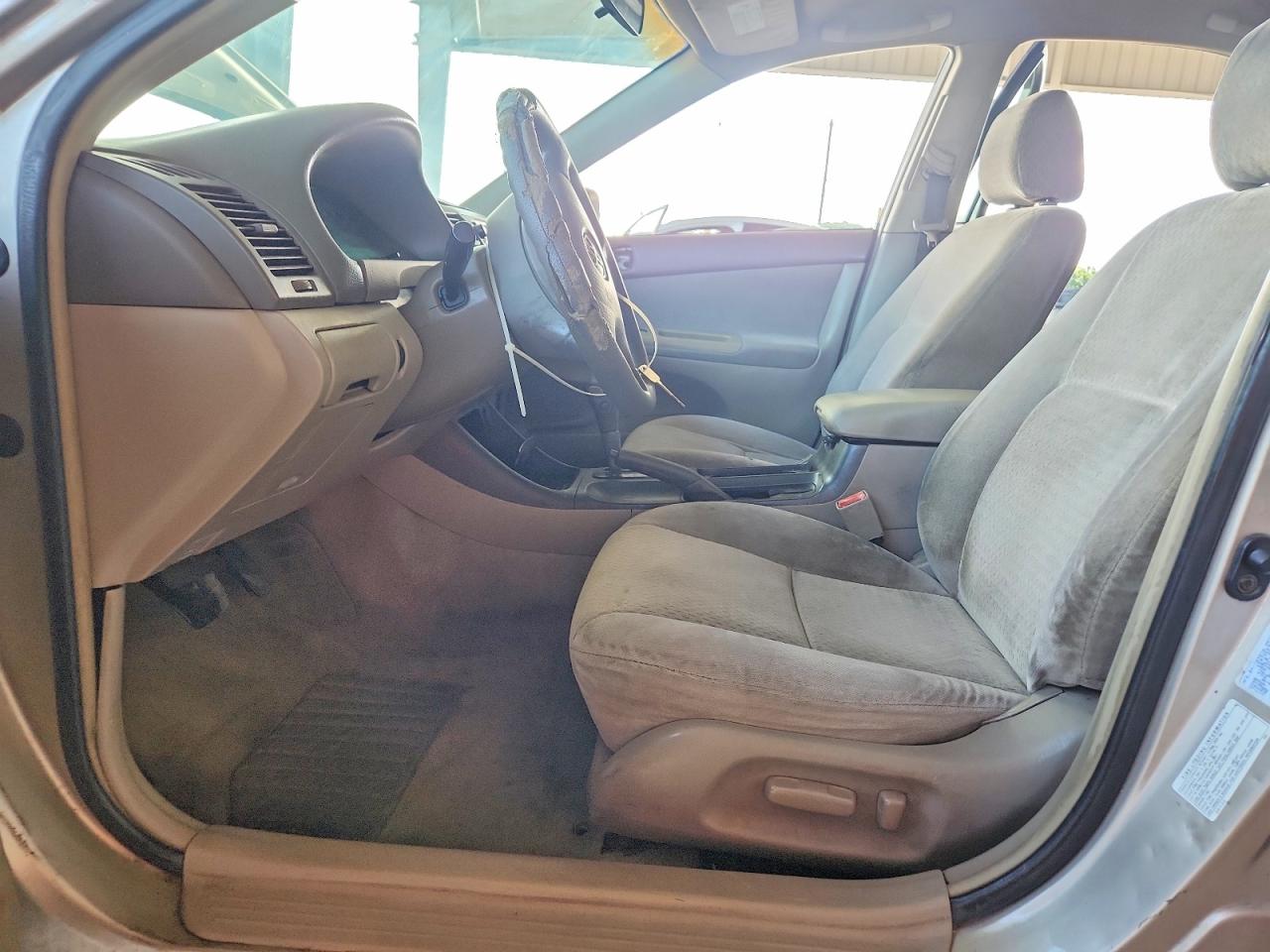 2003 Toyota Camry Le Beige vin: 4T1BE32K53U189621