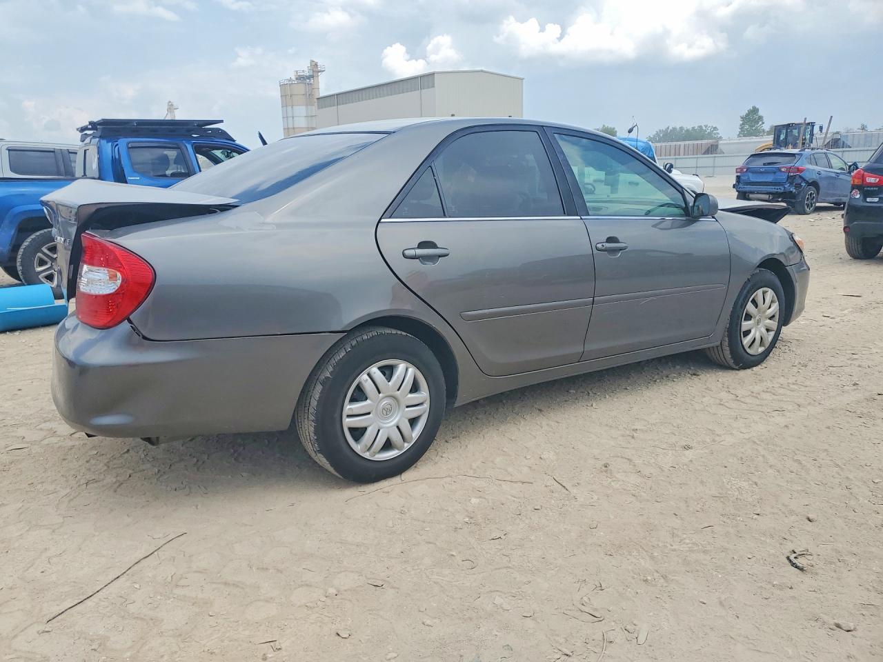 2003 Toyota Camry Le Gray vin: 4T1BE32K53U645617