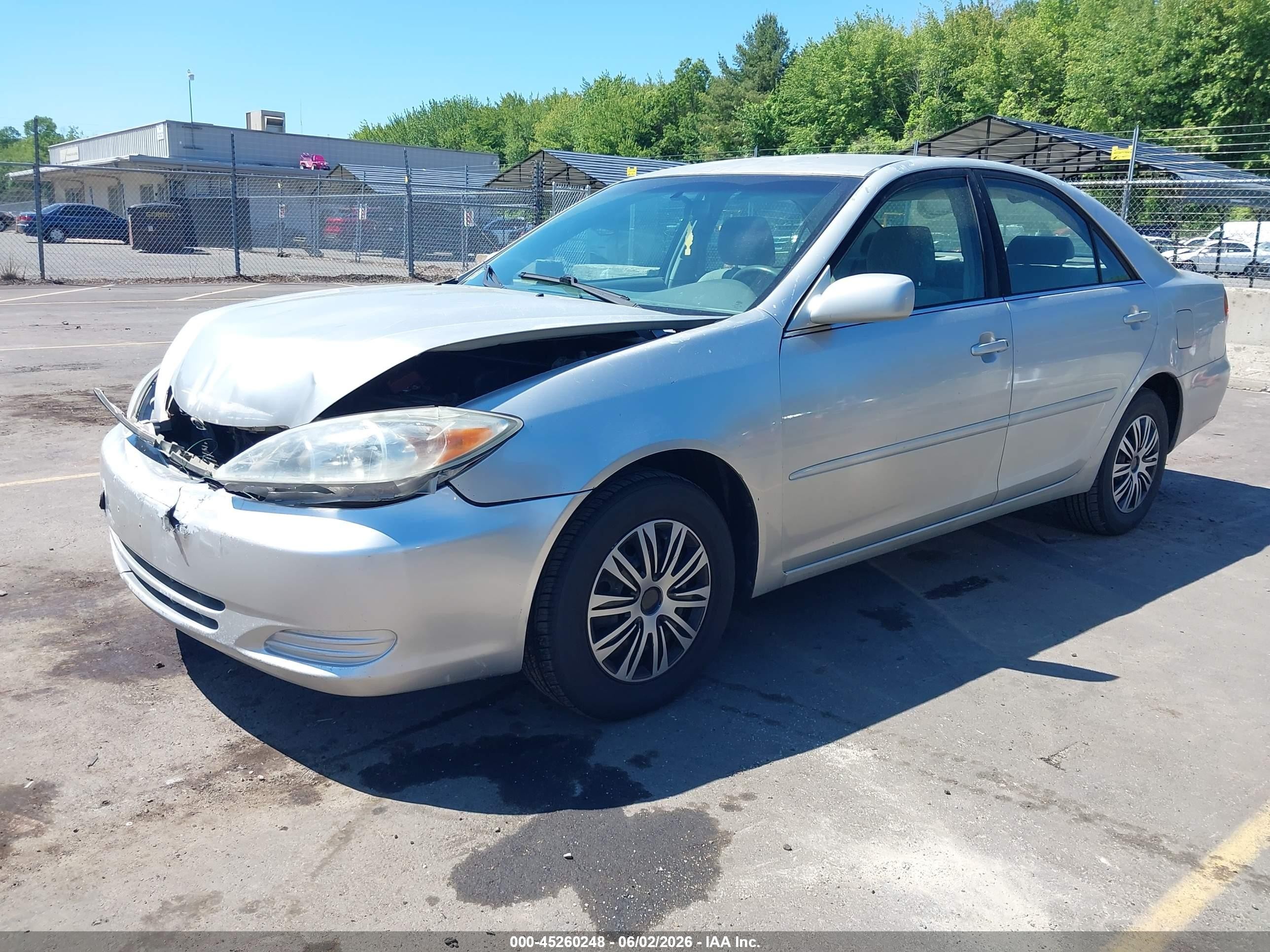 2003 Toyota Camry Le Silver vin: 4T1BE32K53U657556