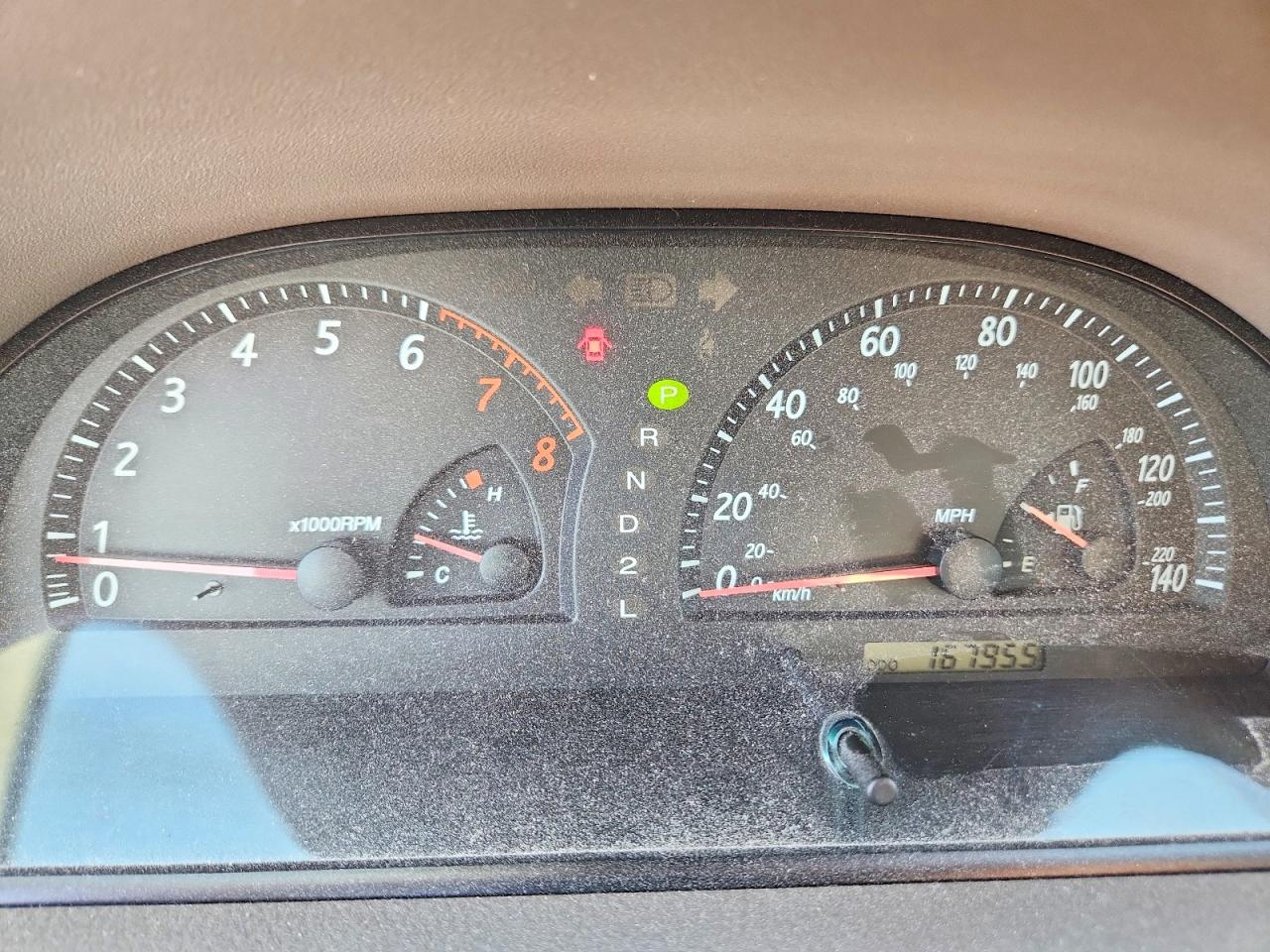 2003 Toyota Camry Le Gold vin: 4T1BE32K53U747564