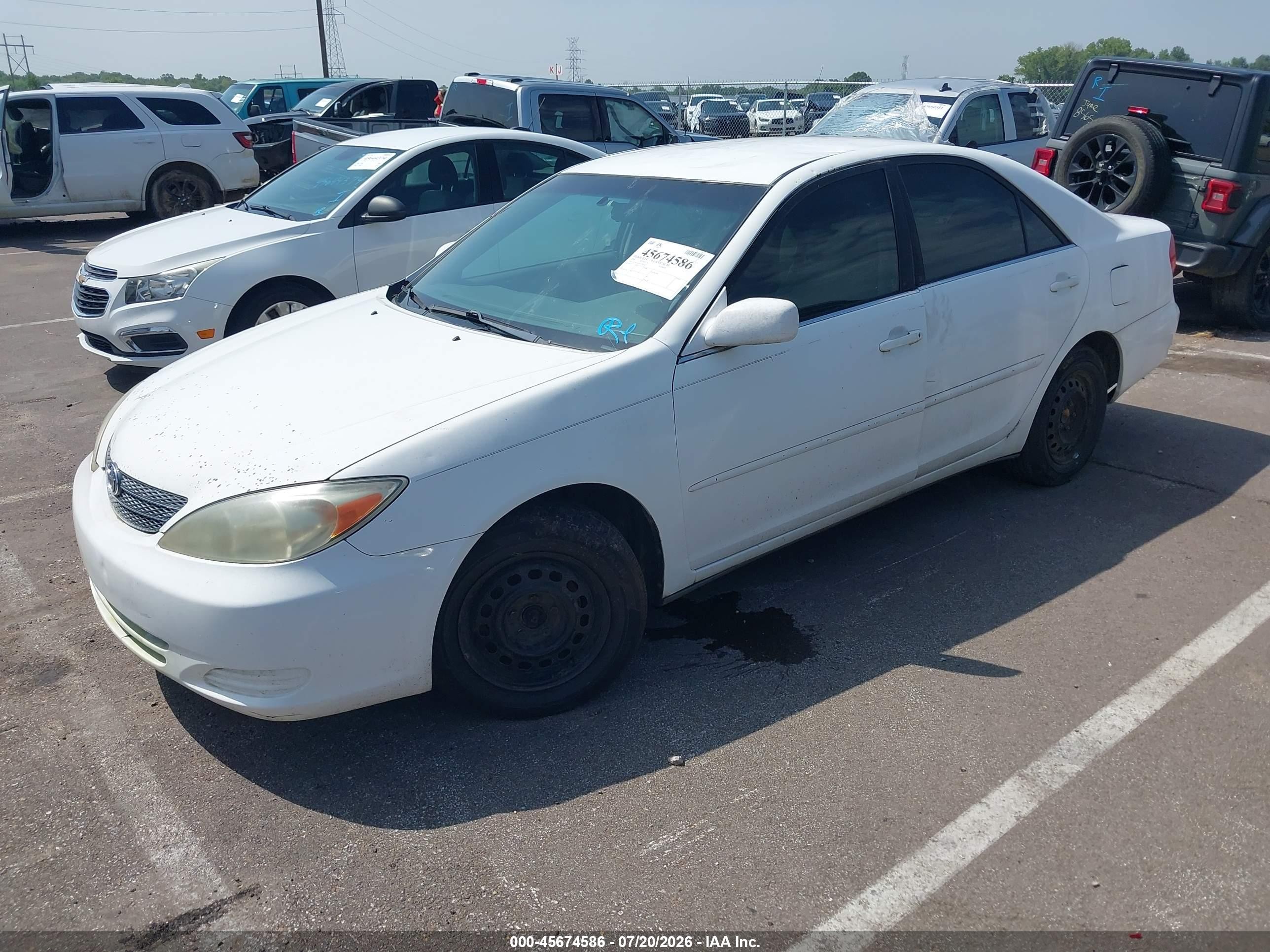 2004 Toyota Camry Le White vin: 4T1BE32K54U279658