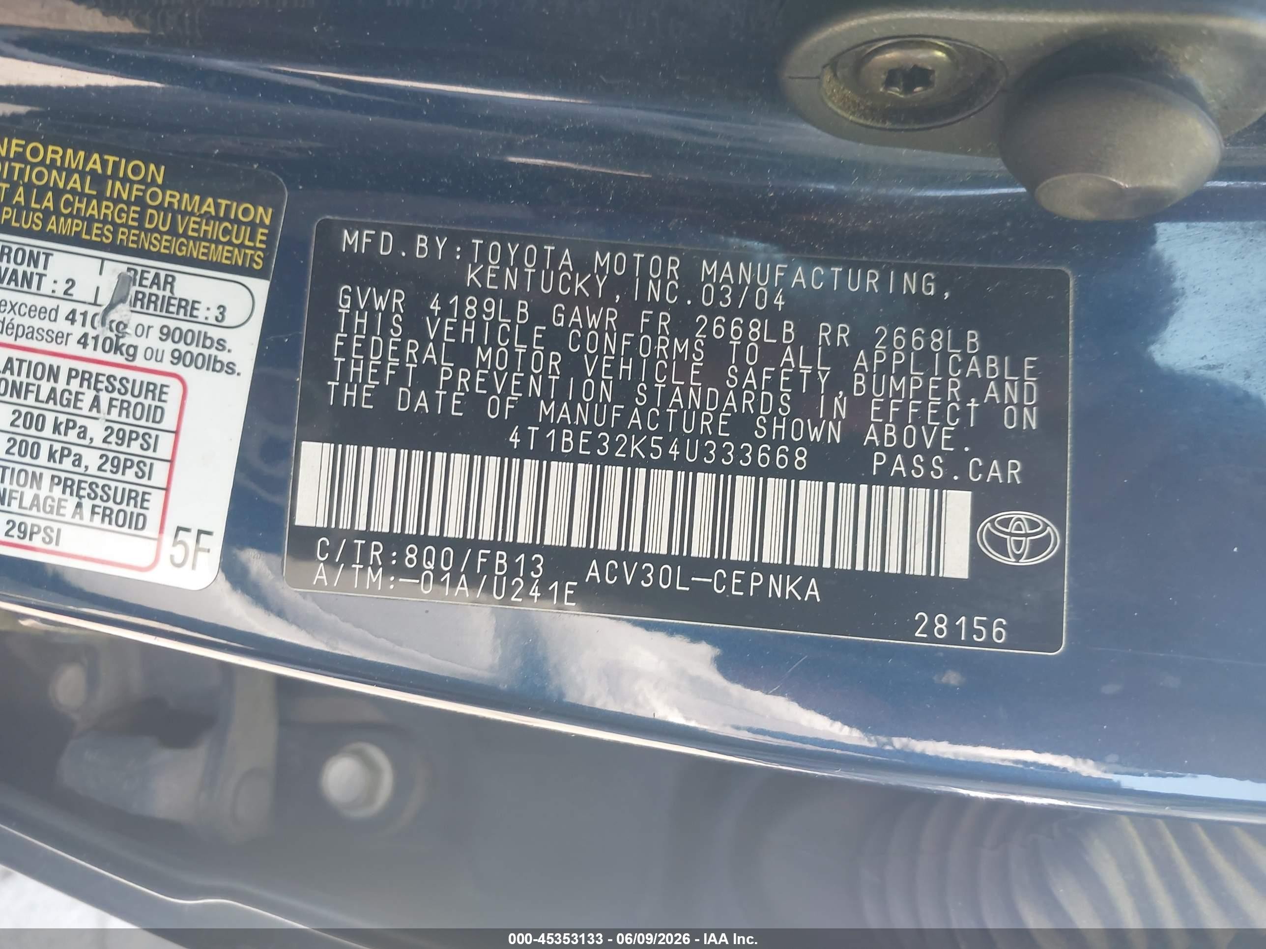 2004 Toyota Camry Le Blue vin: 4T1BE32K54U333668