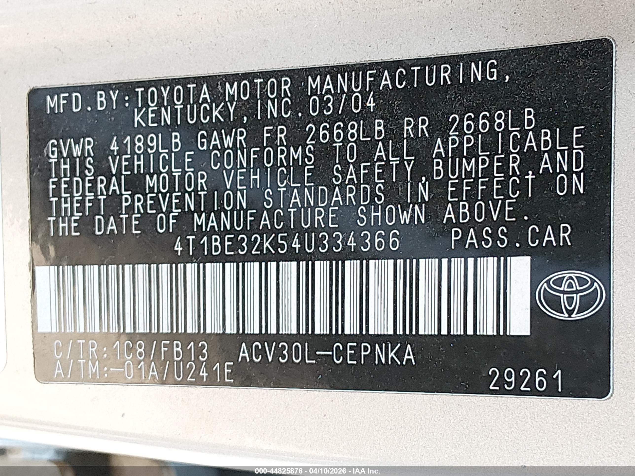 2004 Toyota Camry Le Silver vin: 4T1BE32K54U334366