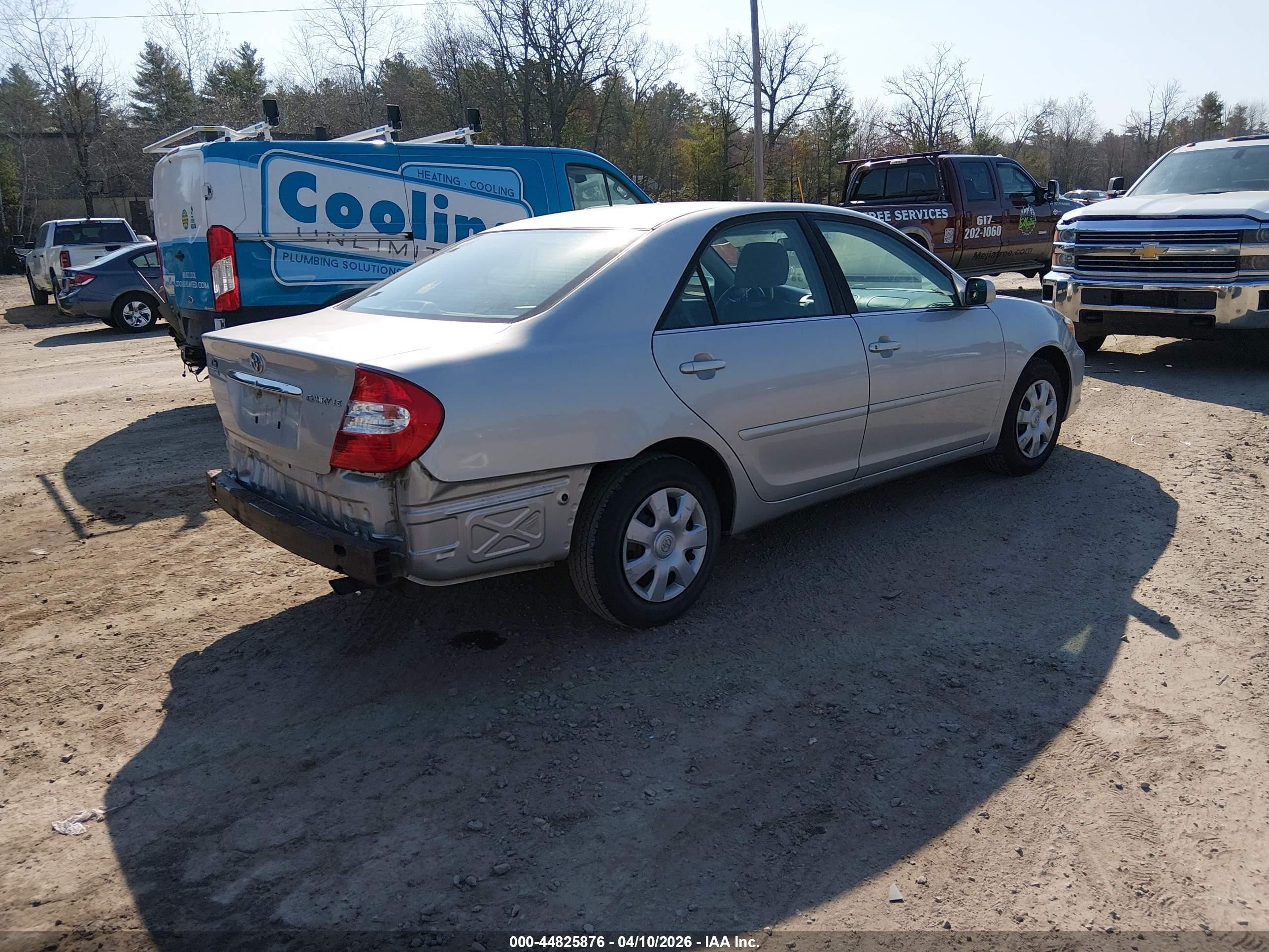 2004 Toyota Camry Le Silver vin: 4T1BE32K54U334366