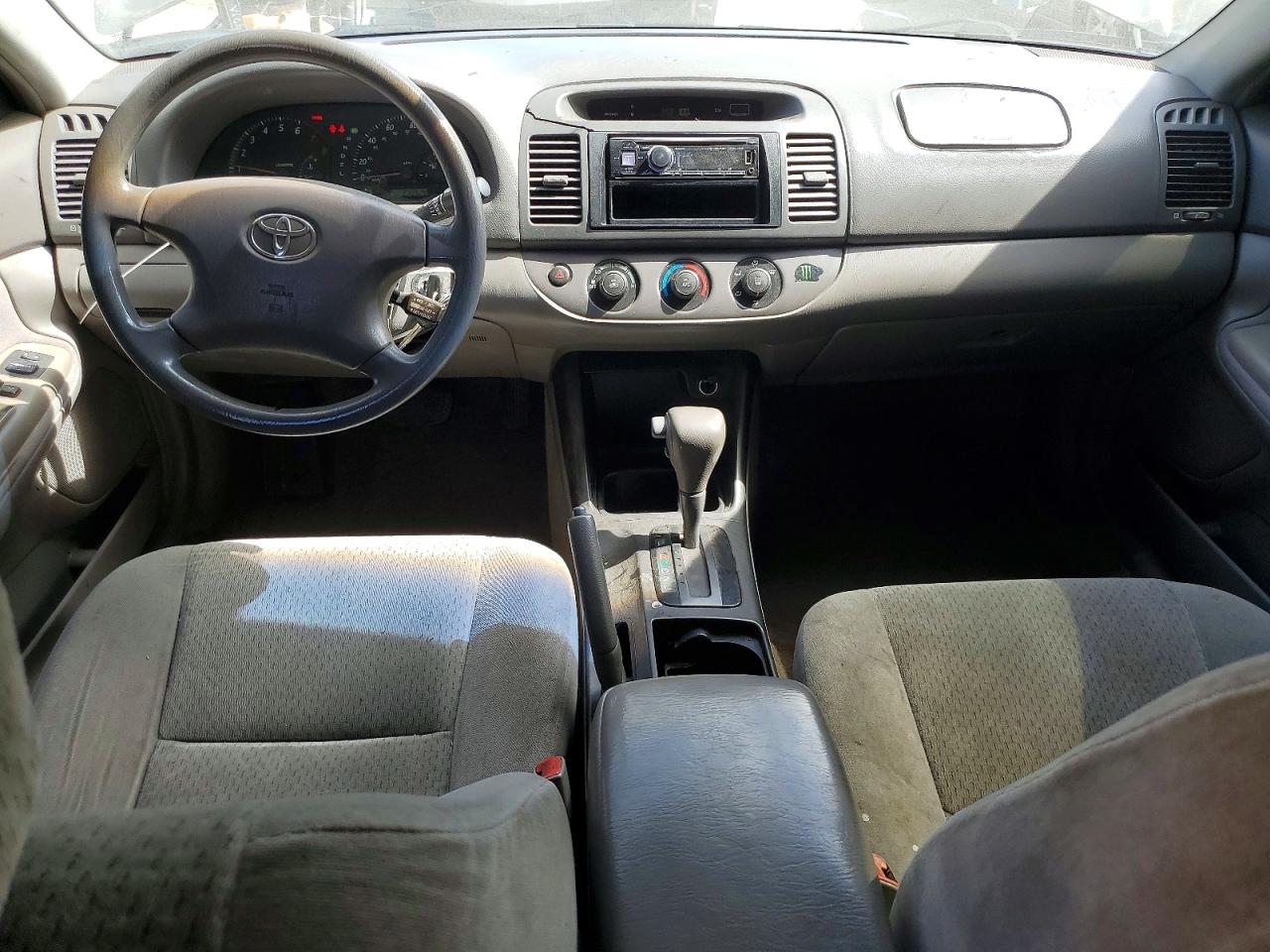 2004 Toyota Camry Le Зеленый vin: 4T1BE32K54U357498