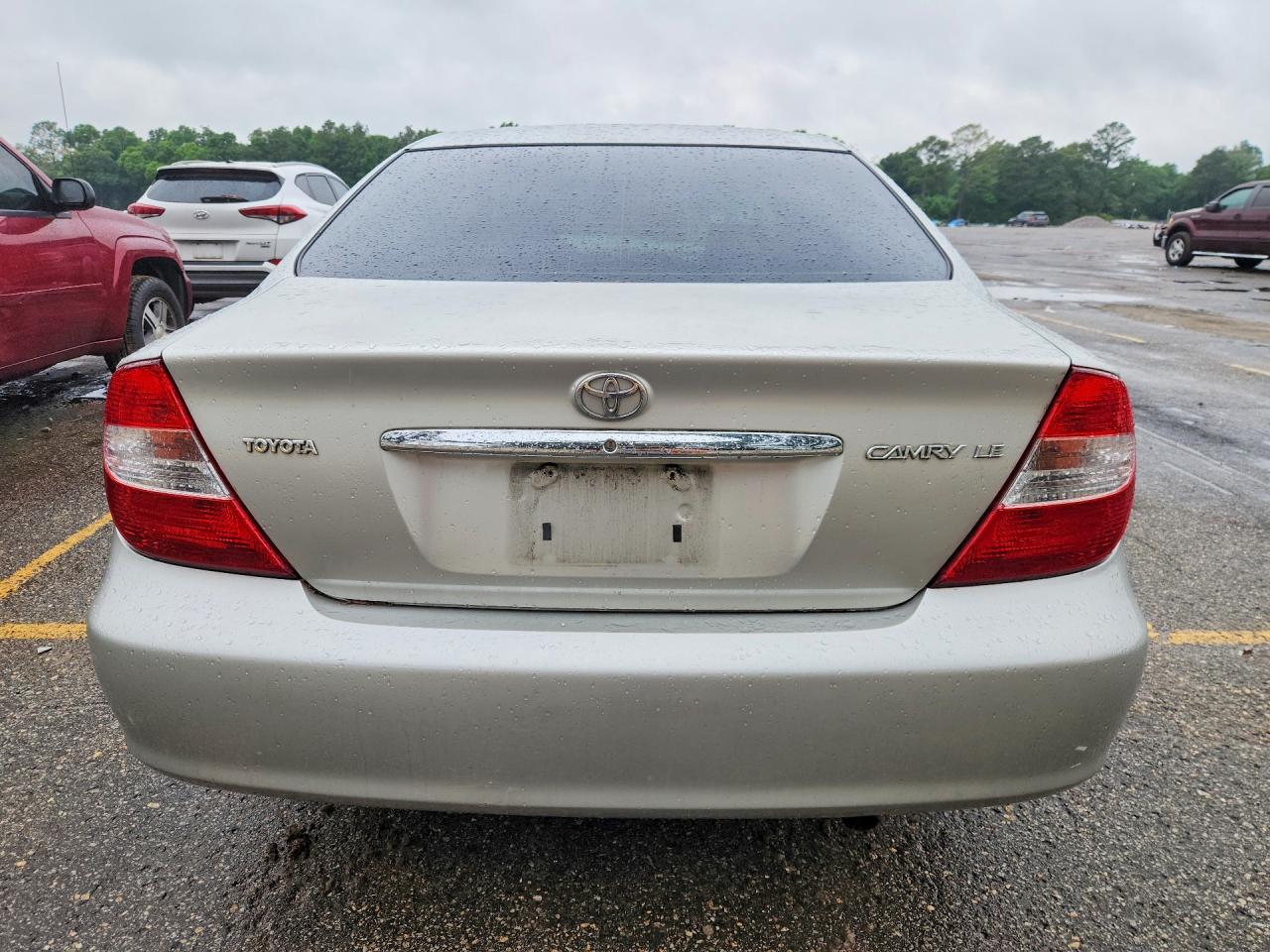 2004 Toyota Camry Le Silver vin: 4T1BE32K54U789945