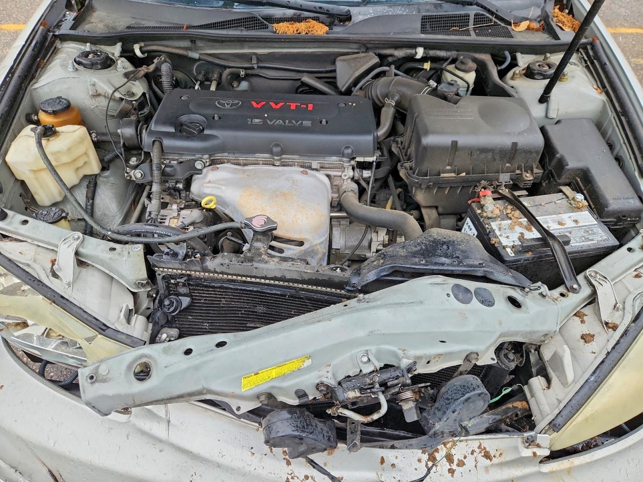 2004 Toyota Camry Le Silver vin: 4T1BE32K54U789945