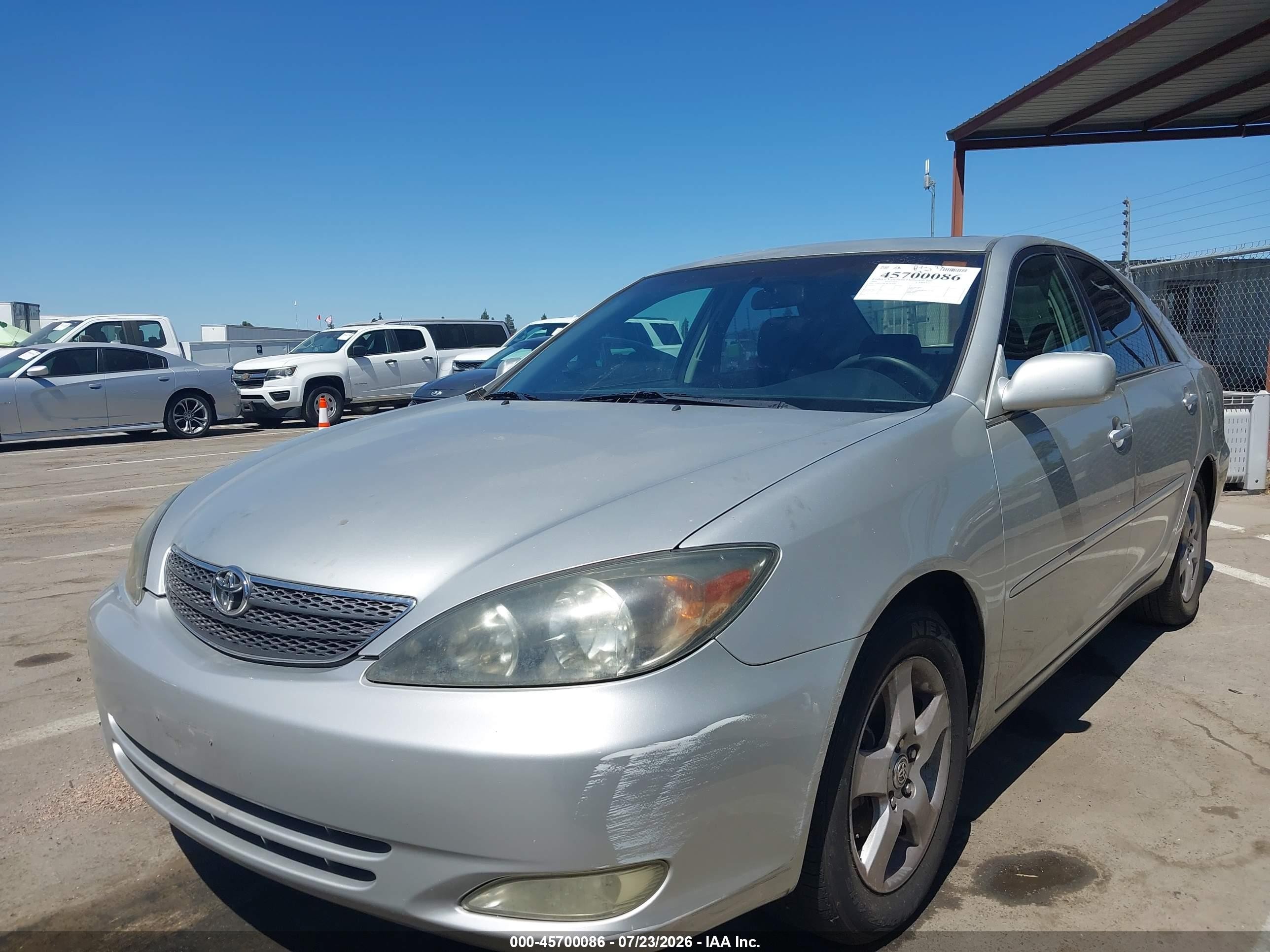 2004 Toyota Camry Se Серебряный vin: 4T1BE32K54U912076