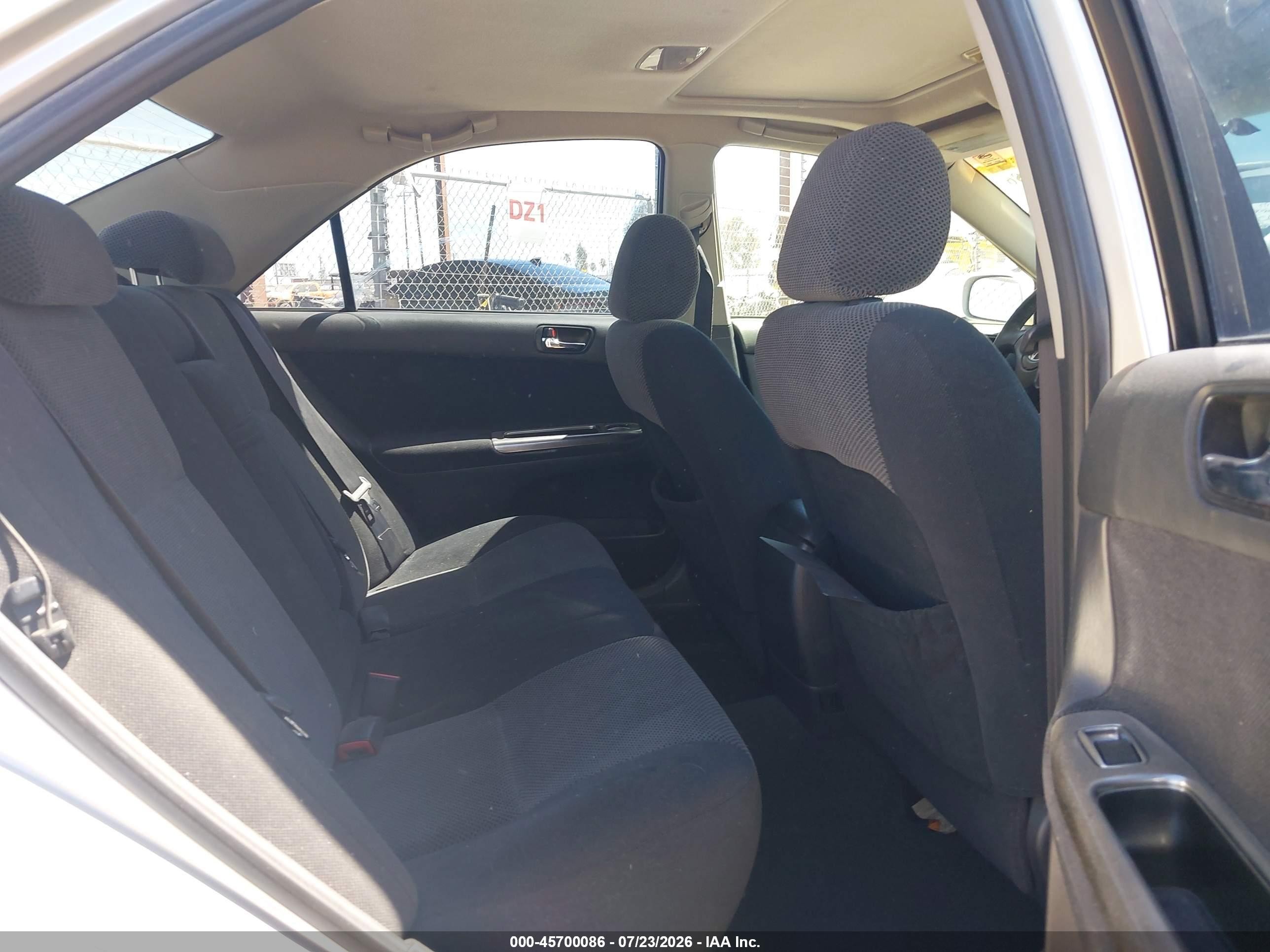 2004 Toyota Camry Se Серебряный vin: 4T1BE32K54U912076