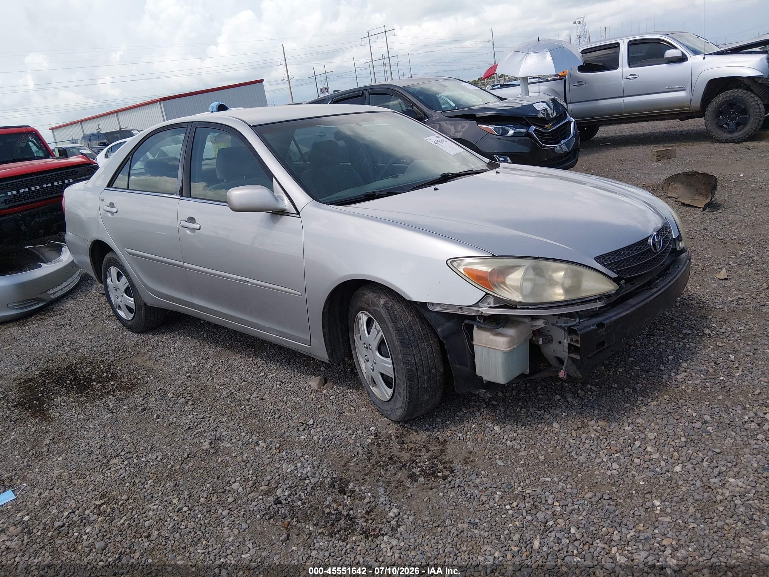 2004 Toyota Camry Le Silver vin: 4T1BE32K54U914832