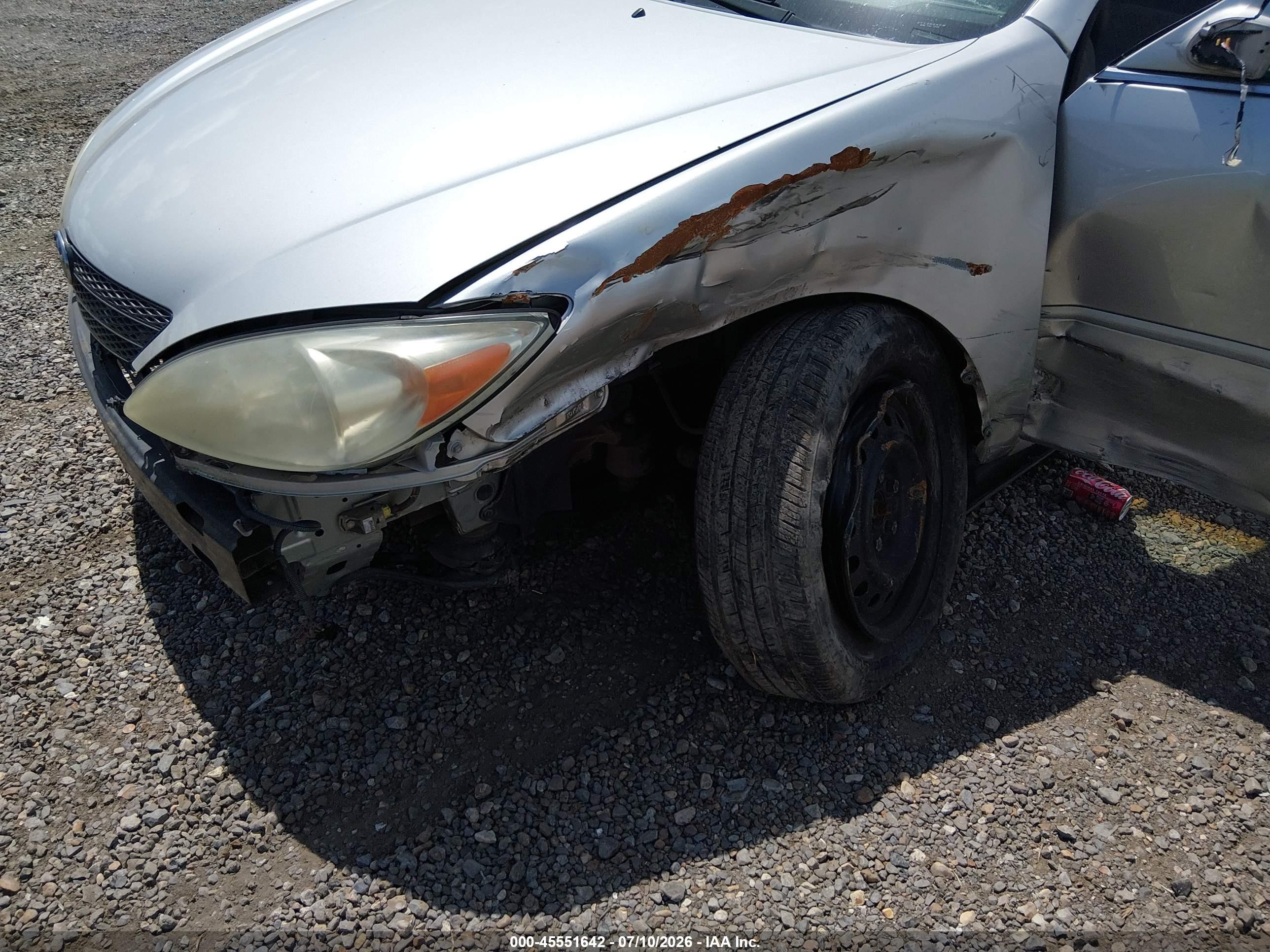 2004 Toyota Camry Le Silver vin: 4T1BE32K54U914832